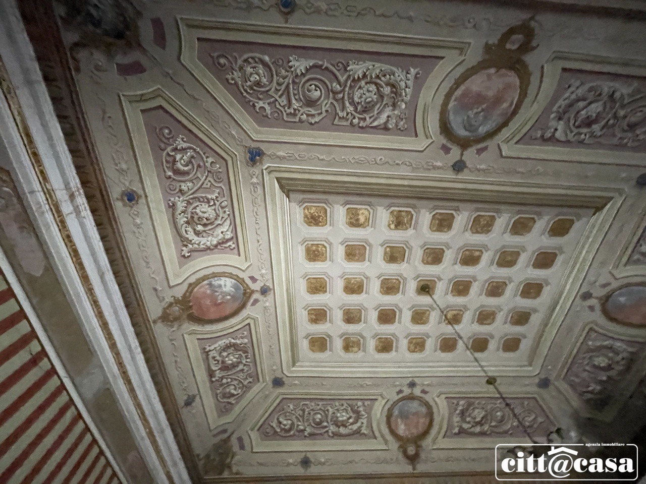 Casa indipendente con giardino a Lauriano