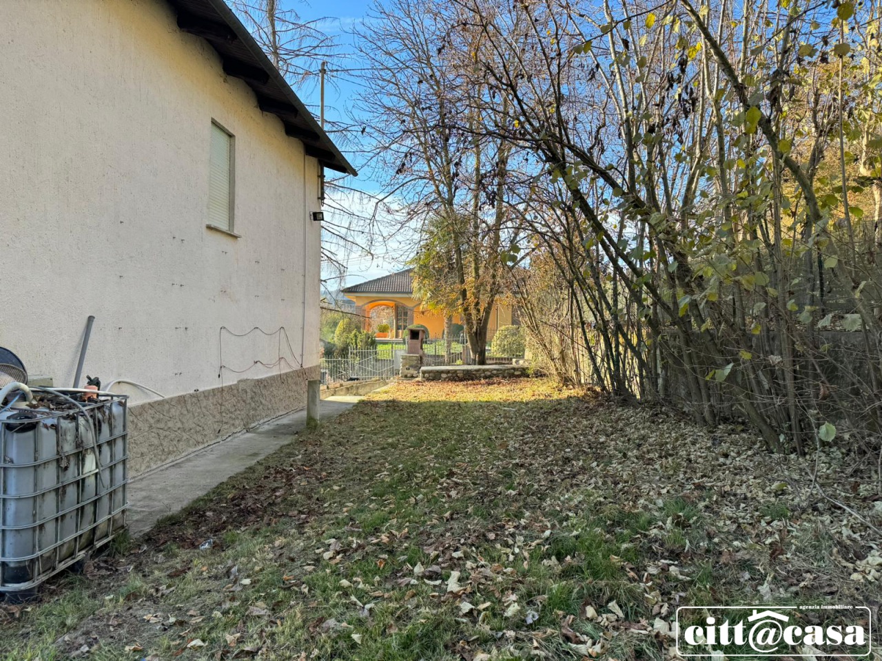 Villa con giardino a Cavagnolo