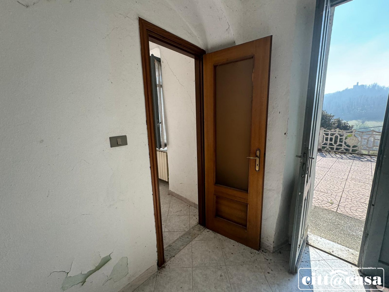 Casa indipendente con giardino a Lauriano