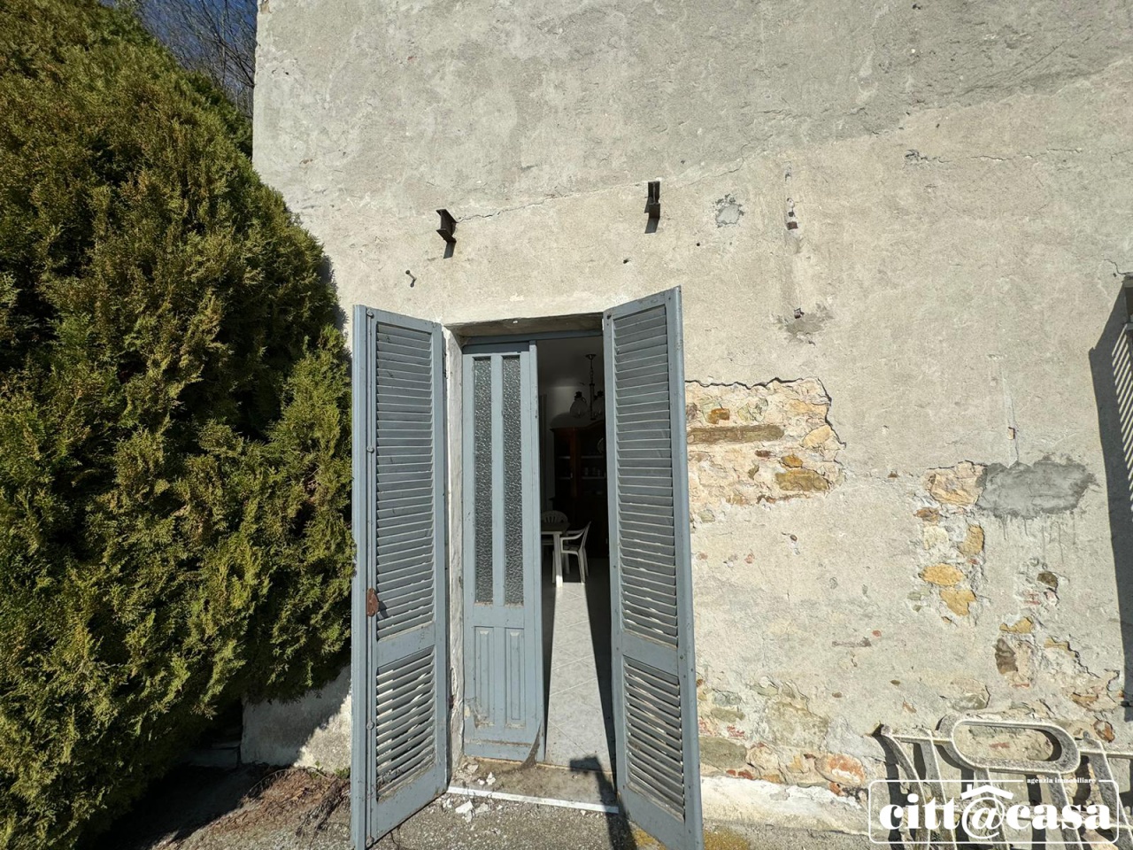 Casa indipendente con giardino a Lauriano