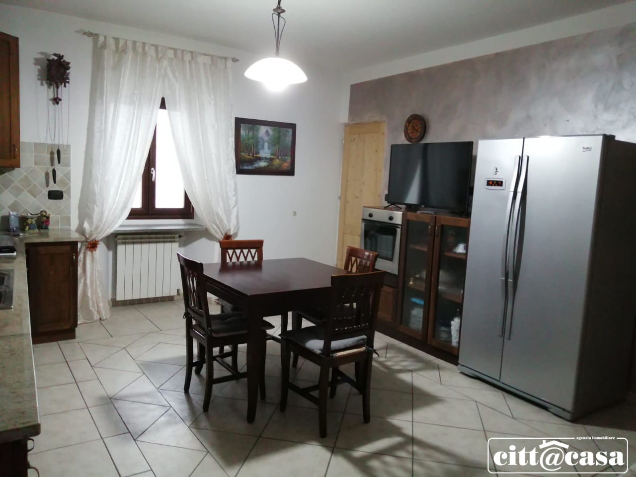 Villa con giardino in via grisoglio, Brozolo