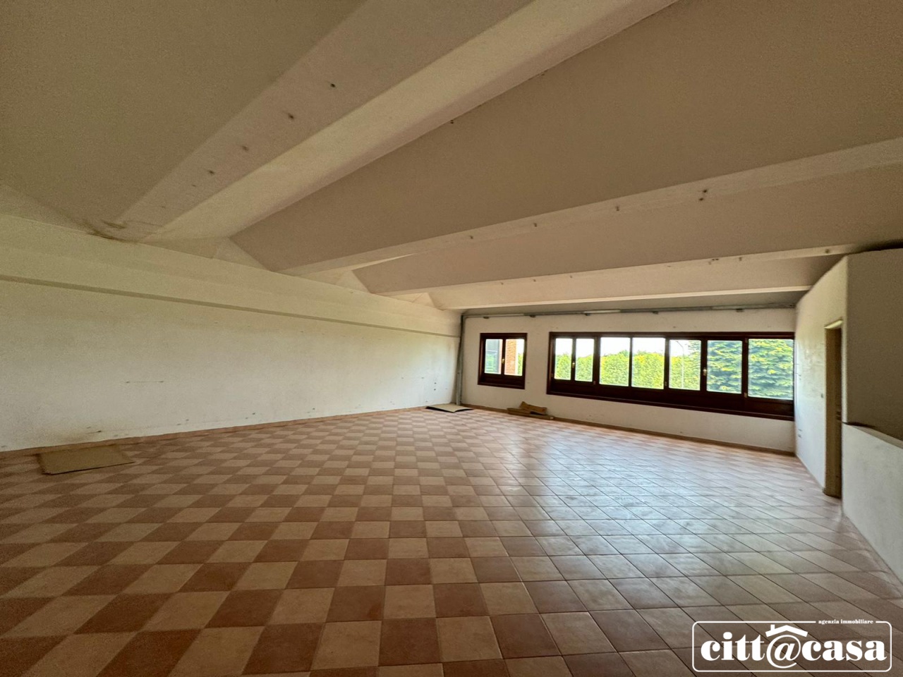 Capannone in affitto a Cavagnolo