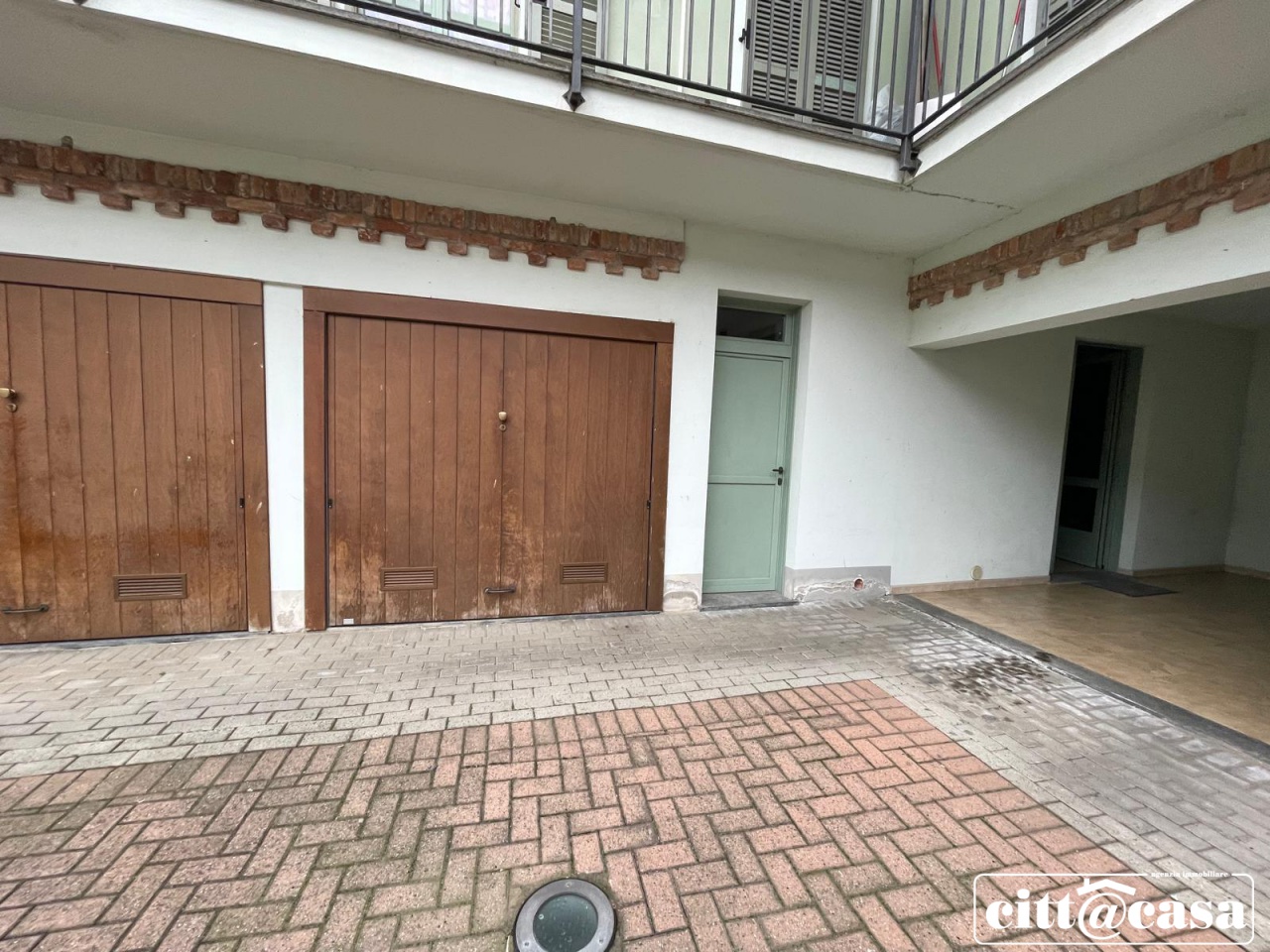 Appartamento con box a Crescentino