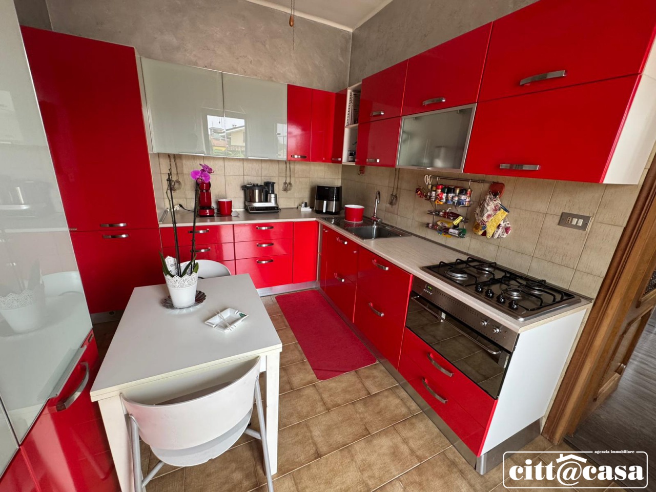 Quadrilocale con box in via san gervasio, Brandizzo