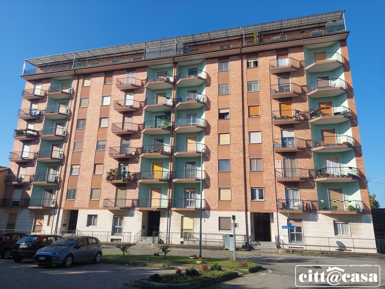 Trilocale da ristrutturare in via petitti, Montanaro