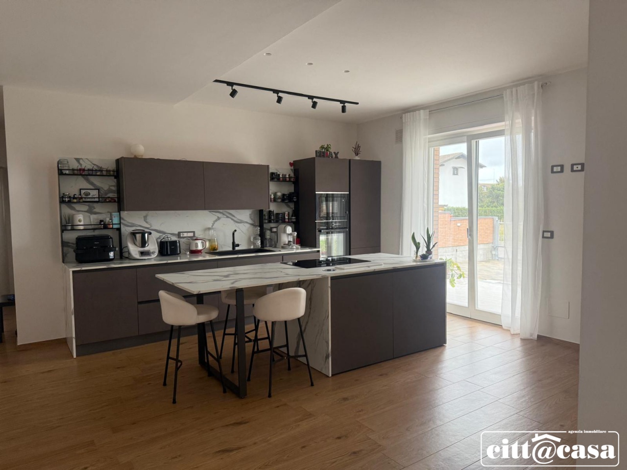 Villa con giardino a Crescentino