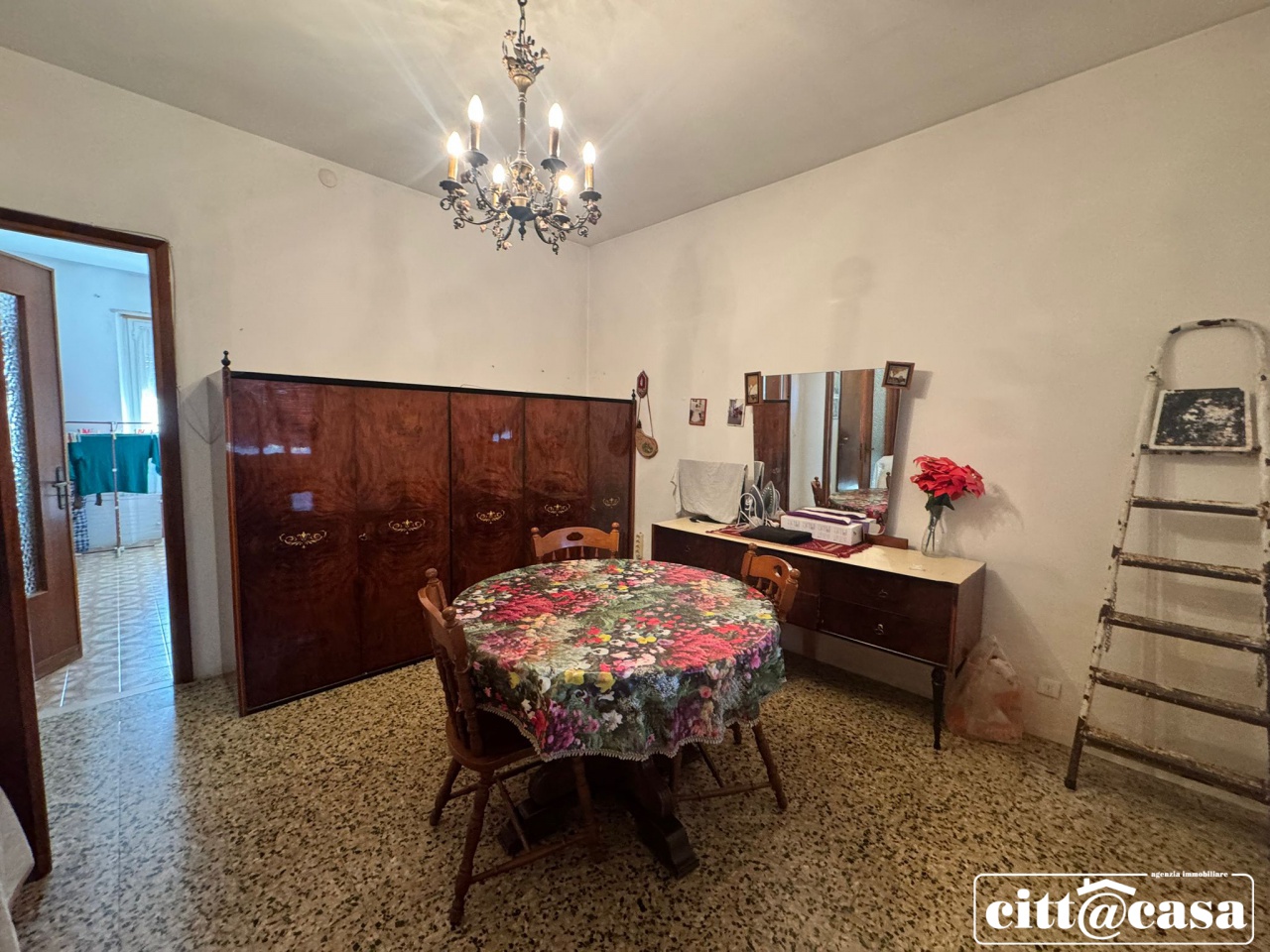 Stabile/Palazzo in vendita a San Sebastiano da Po