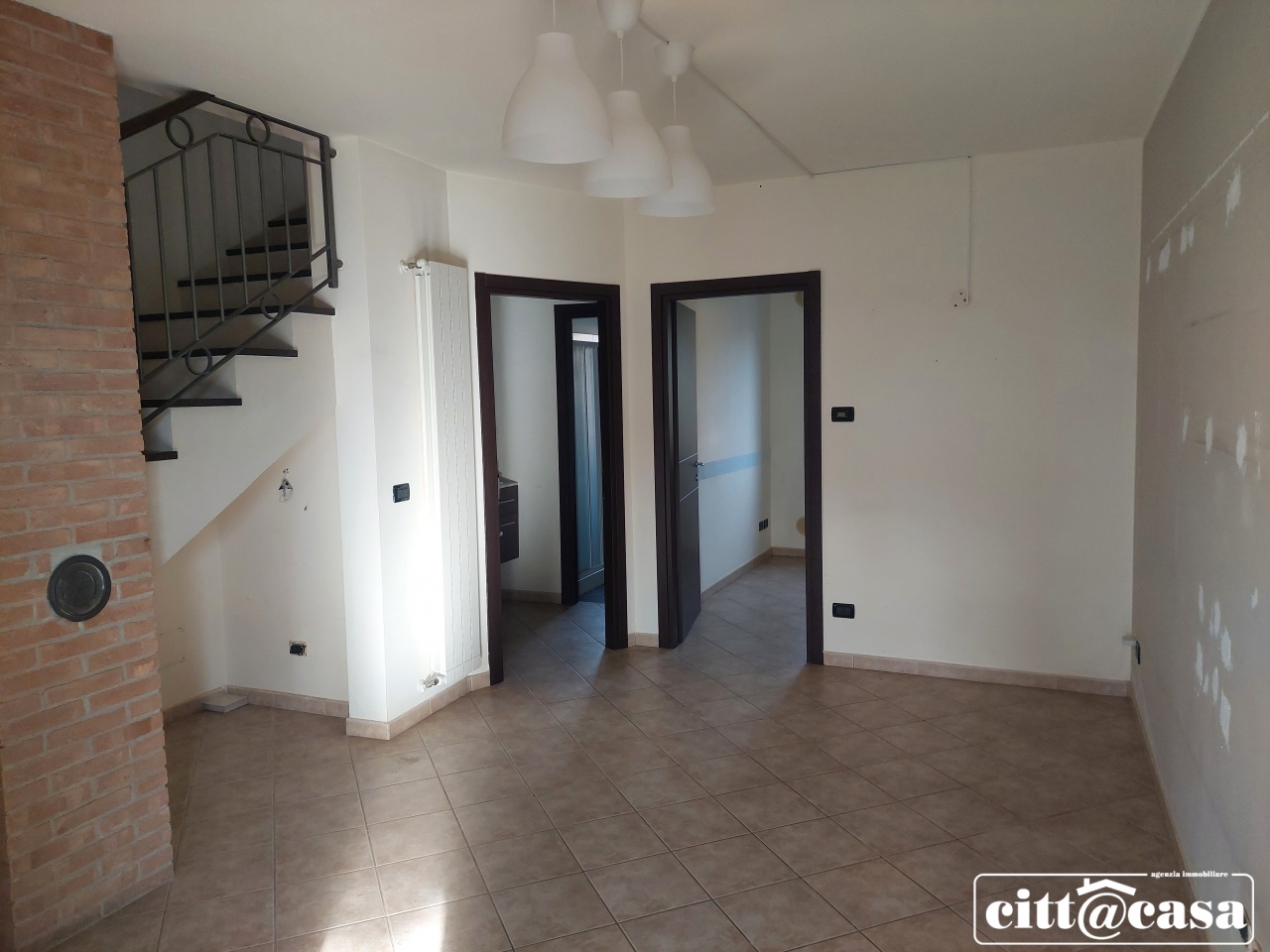 Quadrilocale con terrazzo in via borgoratto, Torrazza Piemonte