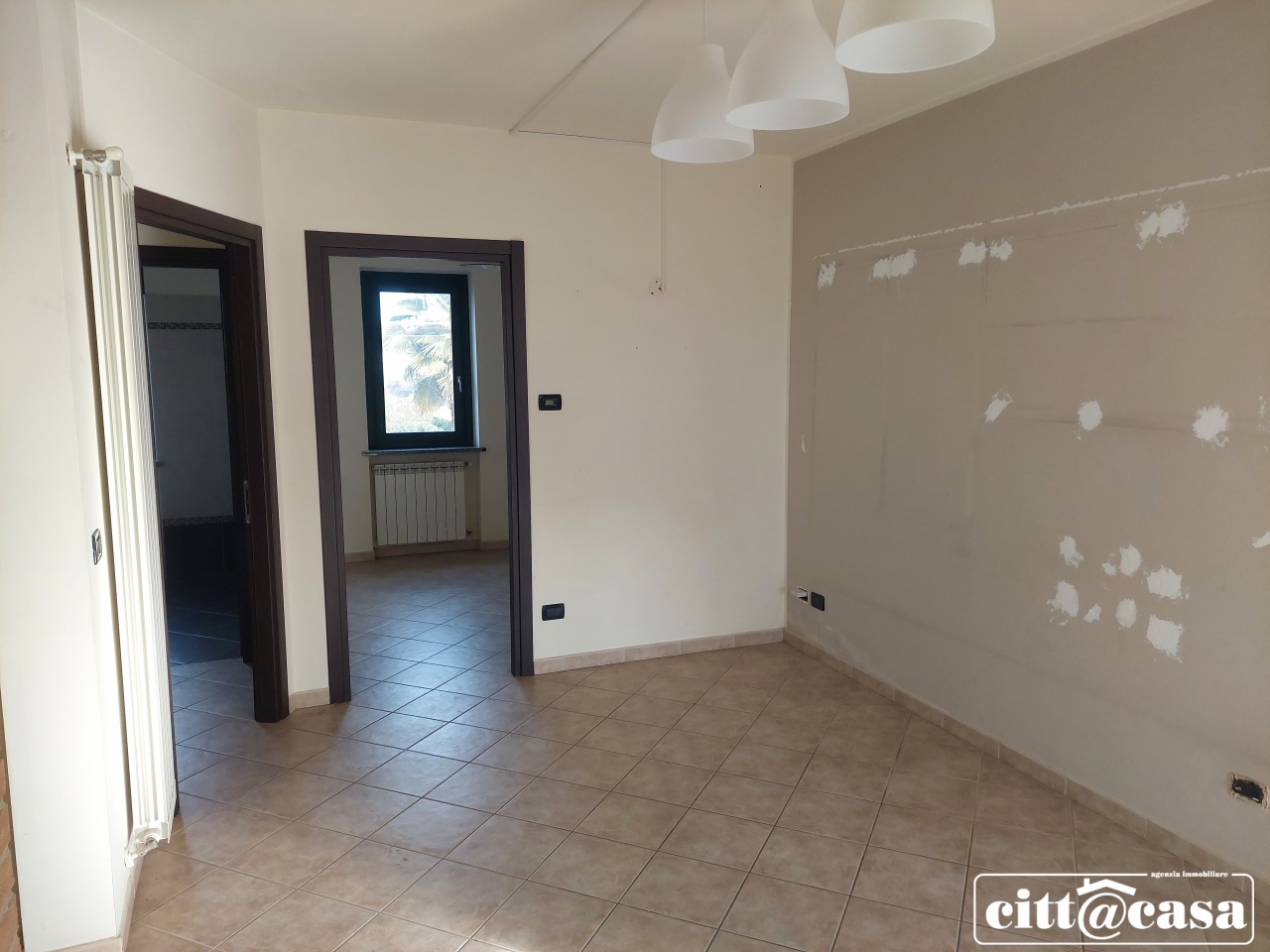 Quadrilocale con terrazzo in via borgoratto, Torrazza Piemonte