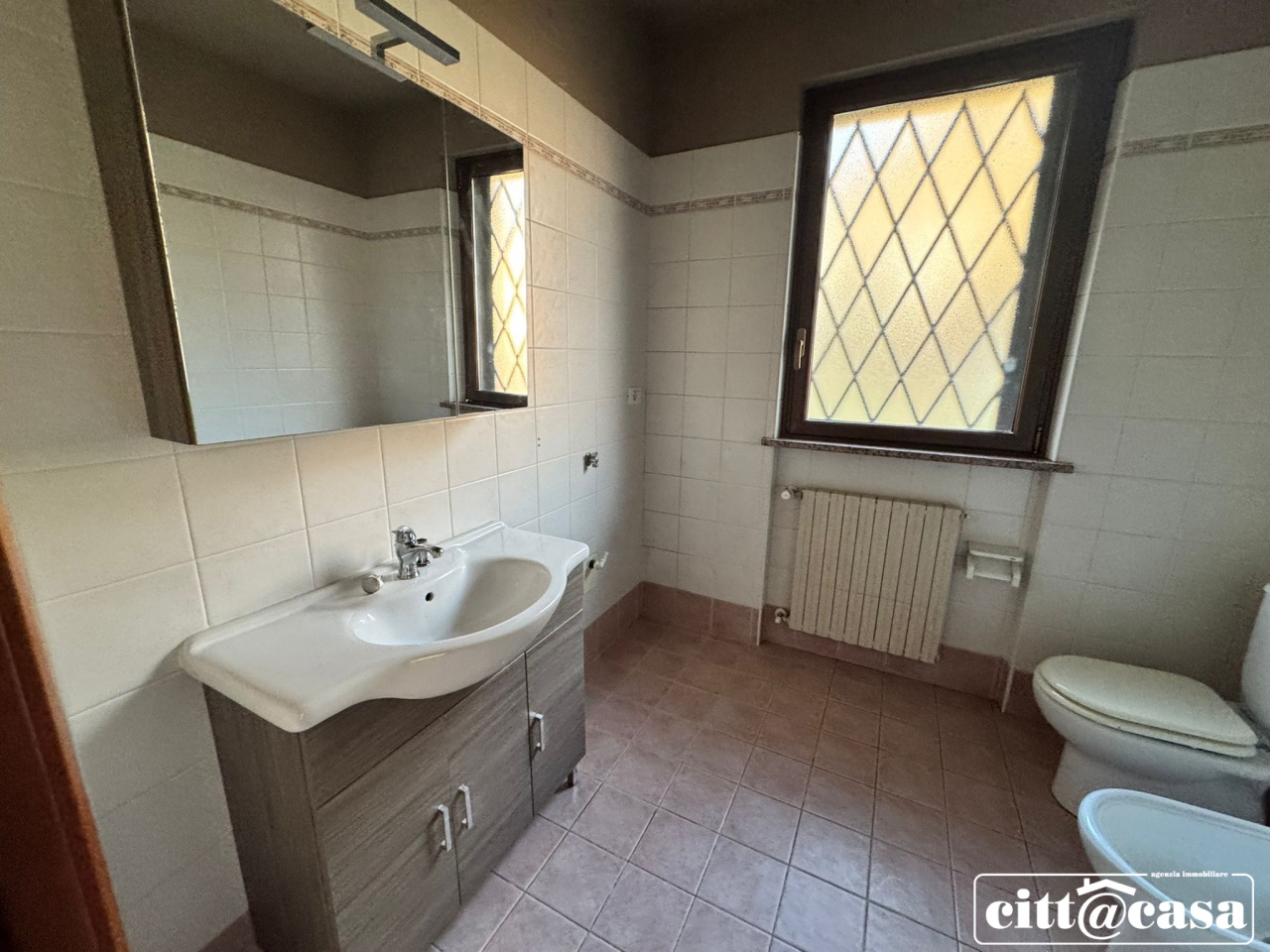 Trilocale con box in via caudana, Castiglione Torinese