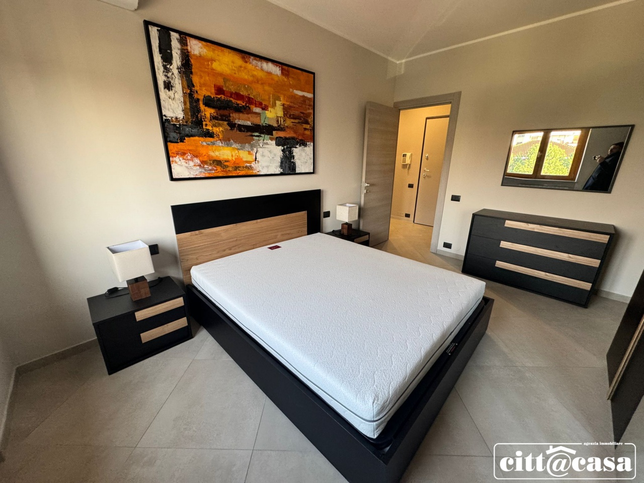 Bilocale arredato in affitto a Crescentino