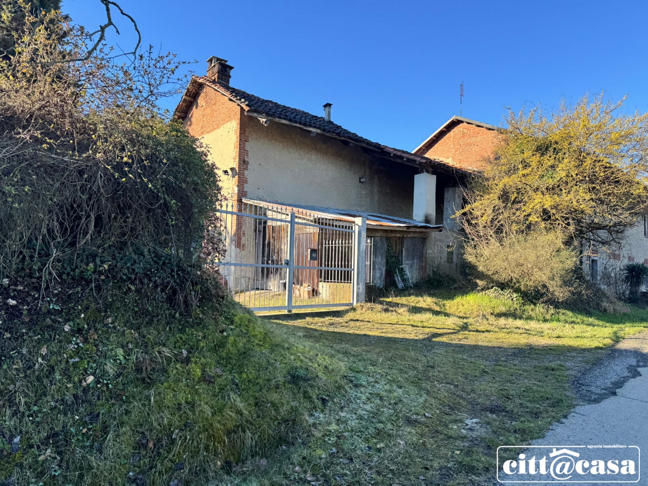 Casa indipendente con giardino in strada civgnola, Casalborgone