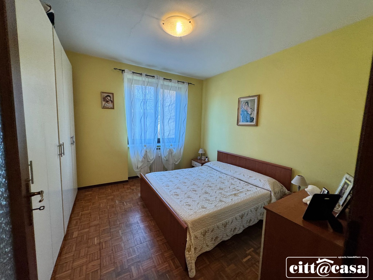 Trilocale con box in via cappelletta, Lauriano