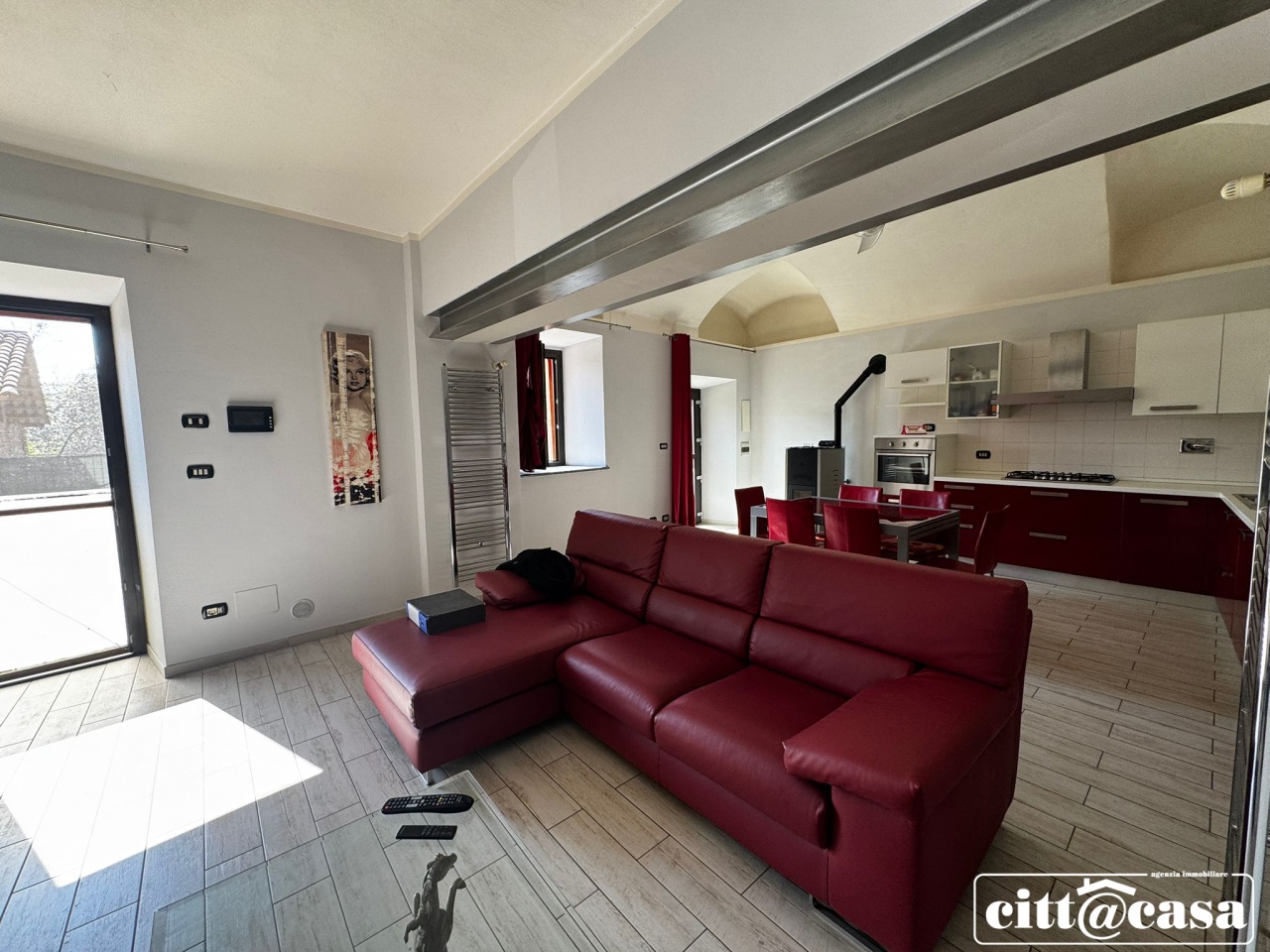 Rustico con giardino a Lauriano