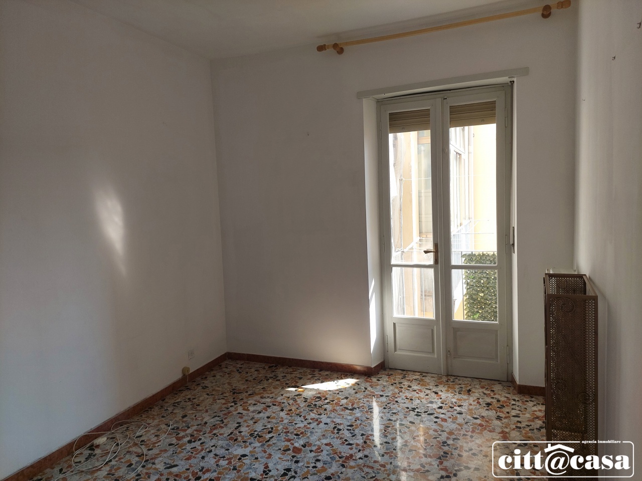 Trilocale da ristrutturare in via po, Chivasso