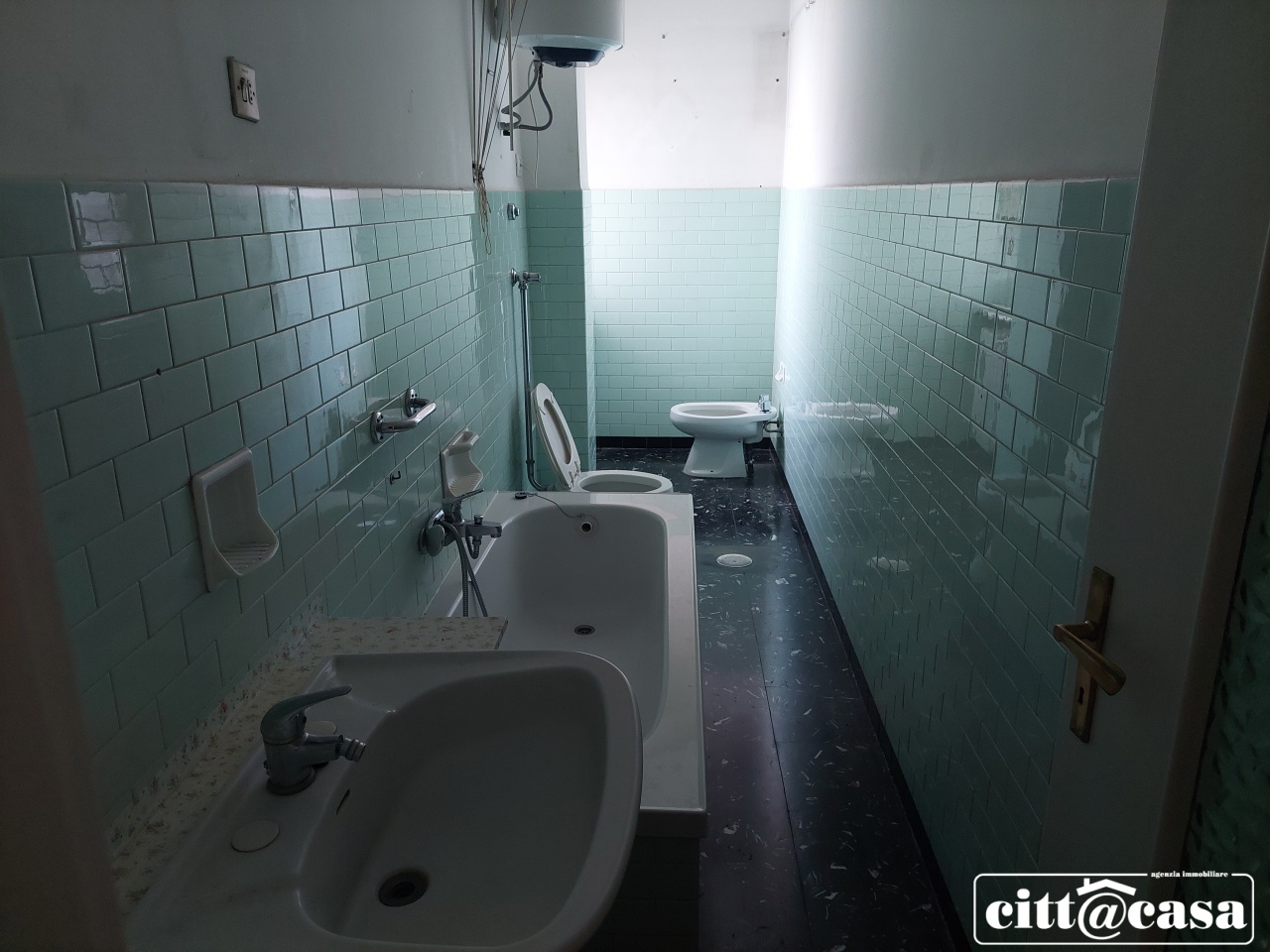 Trilocale da ristrutturare in via po, Chivasso