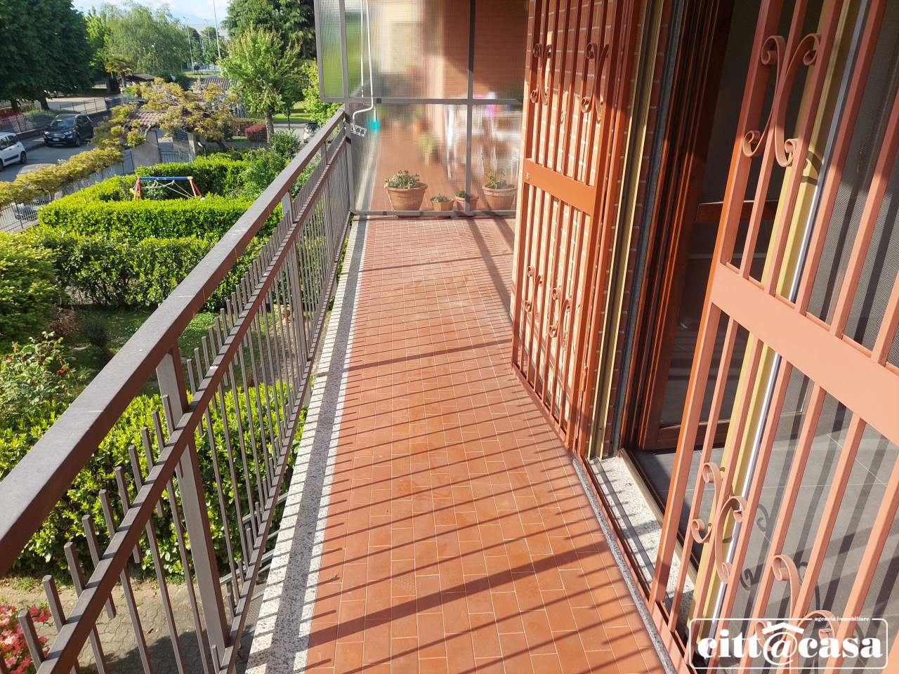 Quadrilocale con box a Chivasso