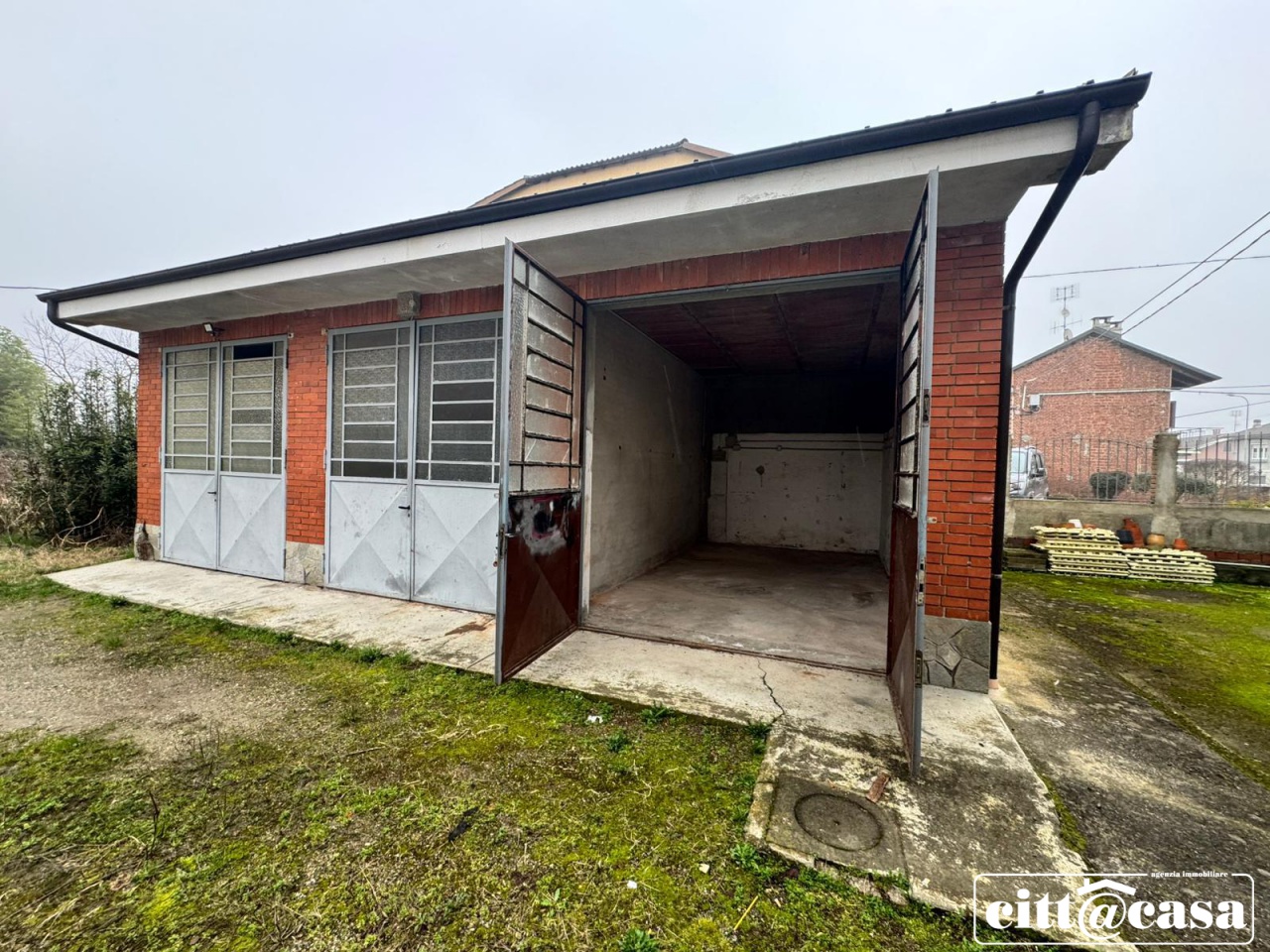 Box/Garage in affitto a Verolengo