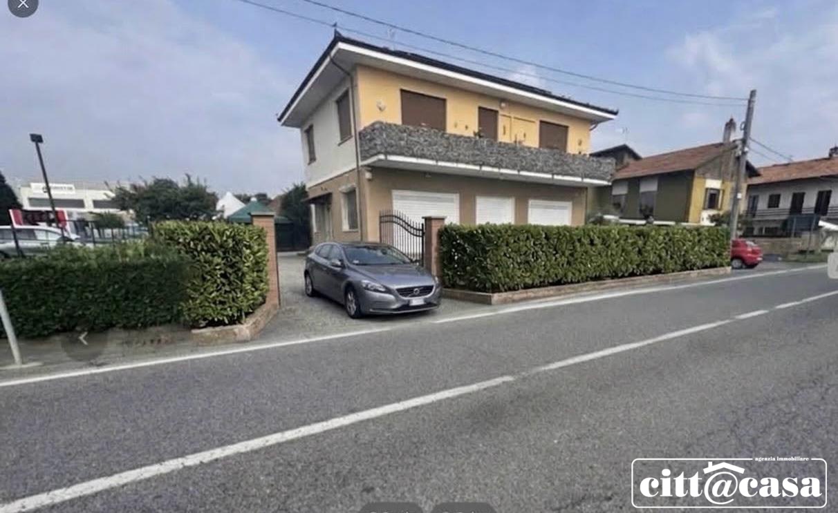 Trilocale con giardino in via duca degli abruzzi, Caluso
