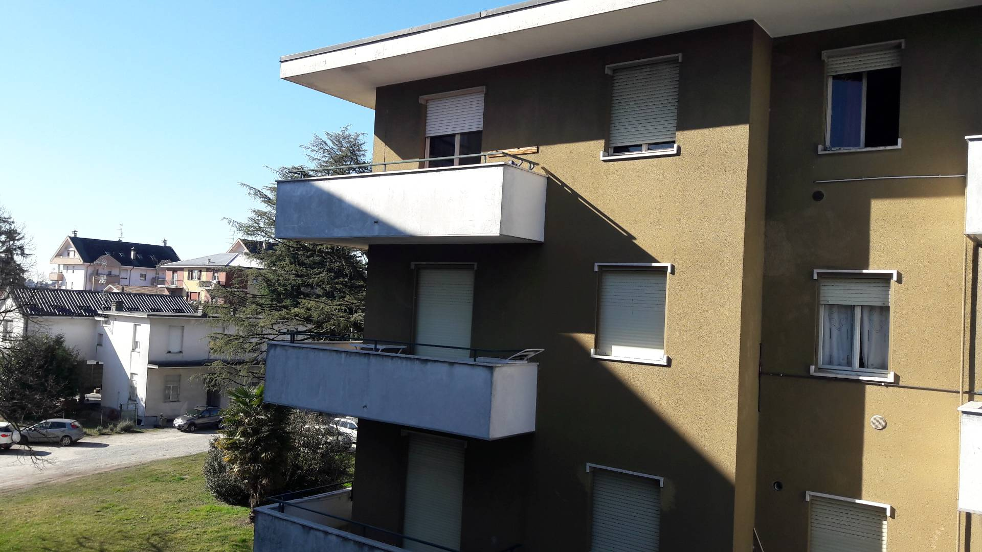 Trilocale con box, Gallarate cajello