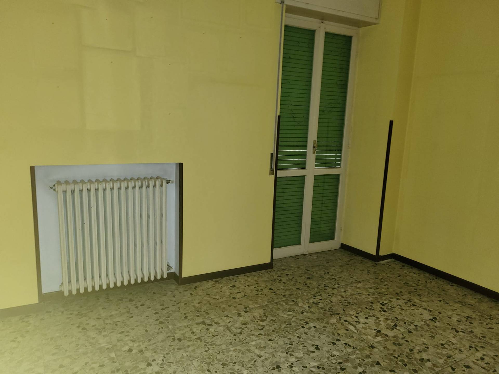 Locale commerciale in vendita a Albizzate