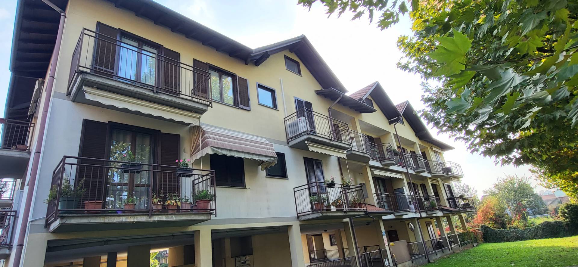 Appartamento in vendita a Cairate, Bolladello