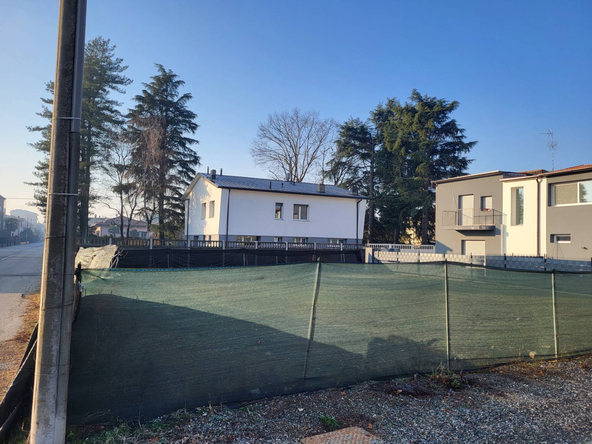 terreno con progetto approvato in vendita a Lonate Pozzolo