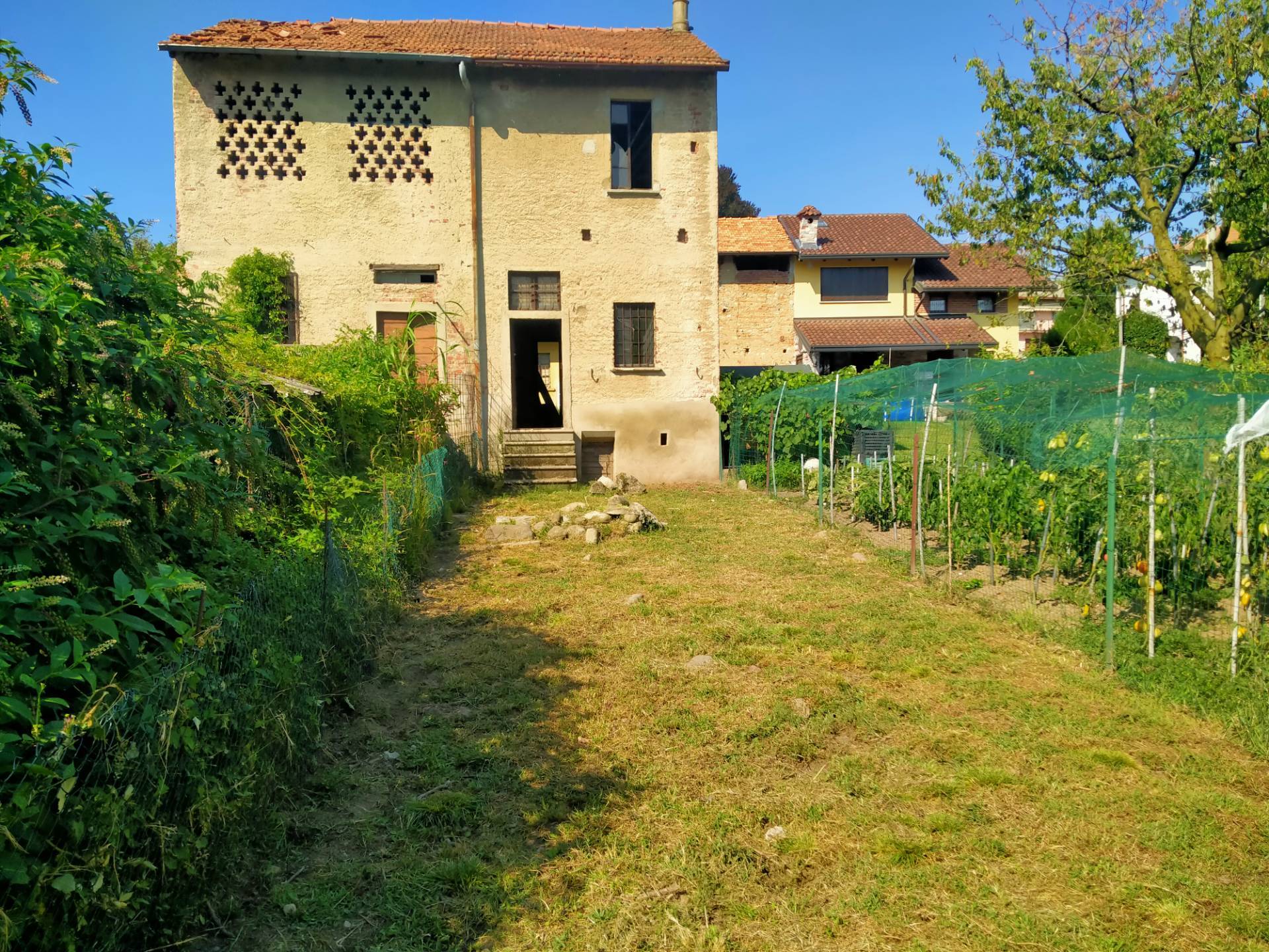 Rustico in vendita a Sumirago