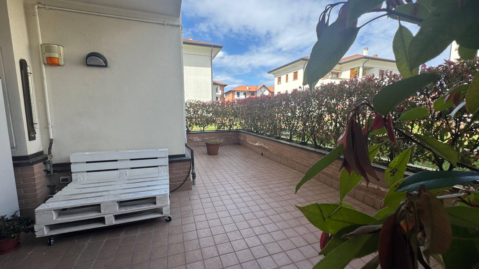 Appartamento in vendita a Gorla Minore