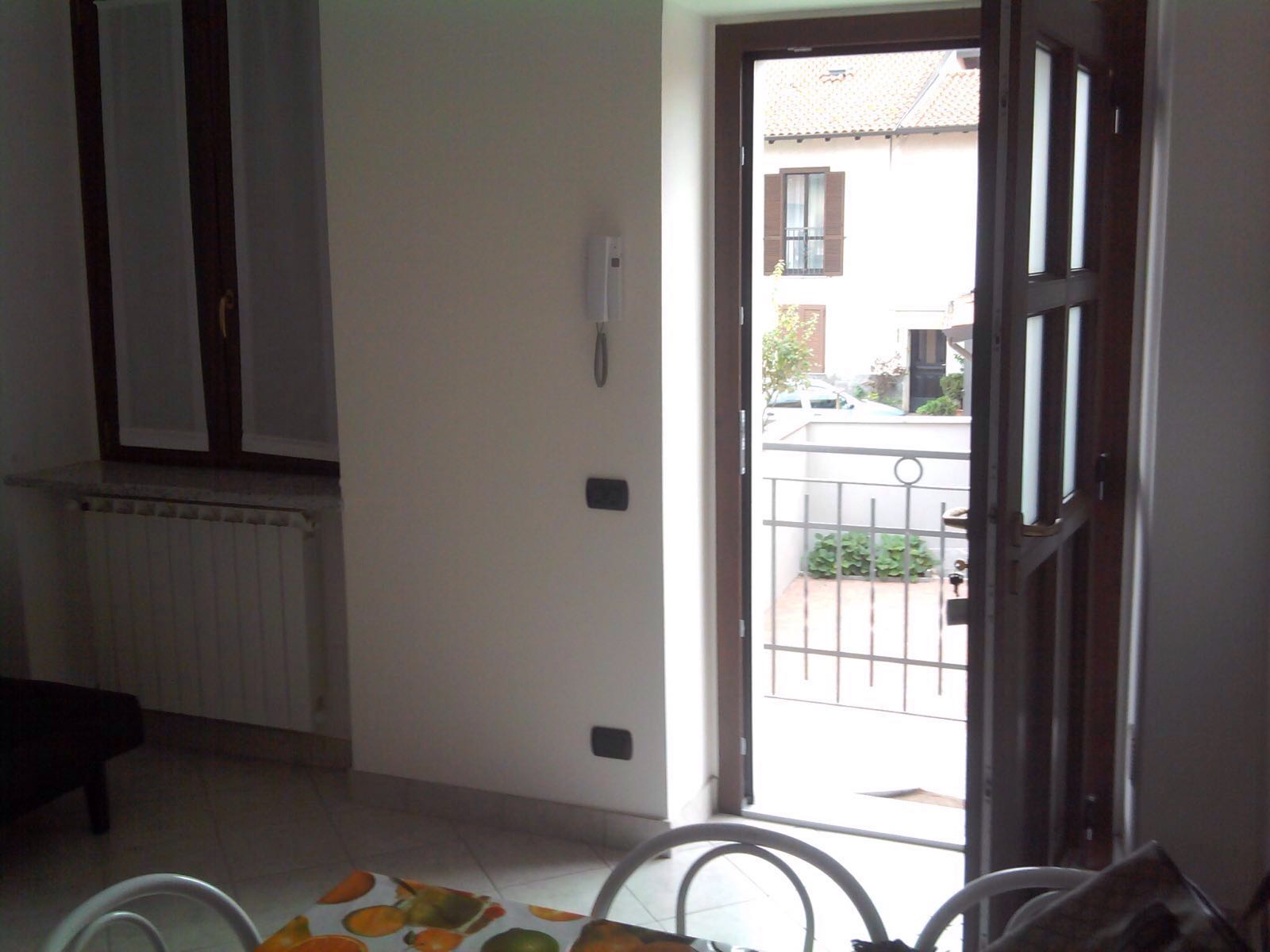Appartamento in affitto a Cardano al Campo