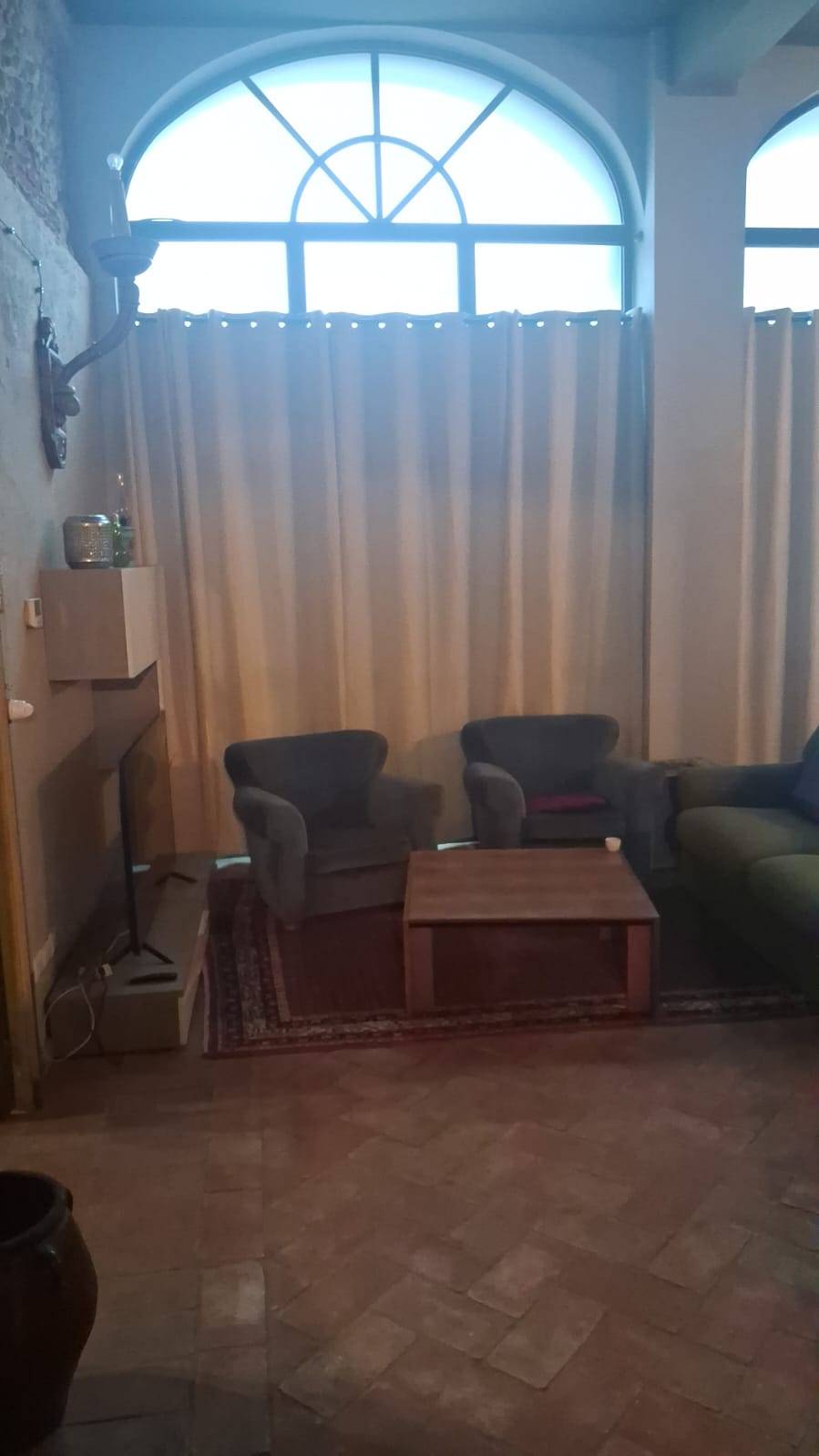 Bilocale arredato in affitto a Vergiate