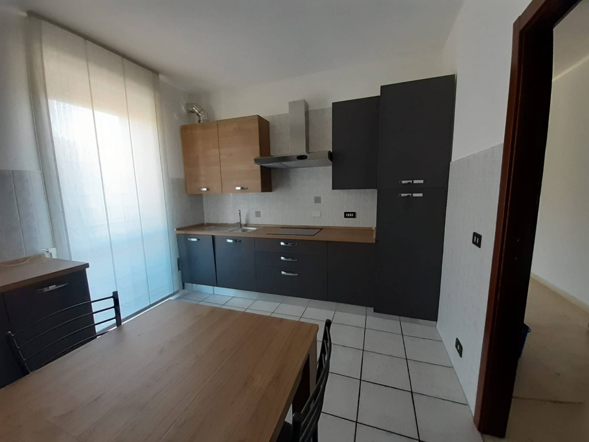 Appartamento in affitto a Gallarate, Cajello