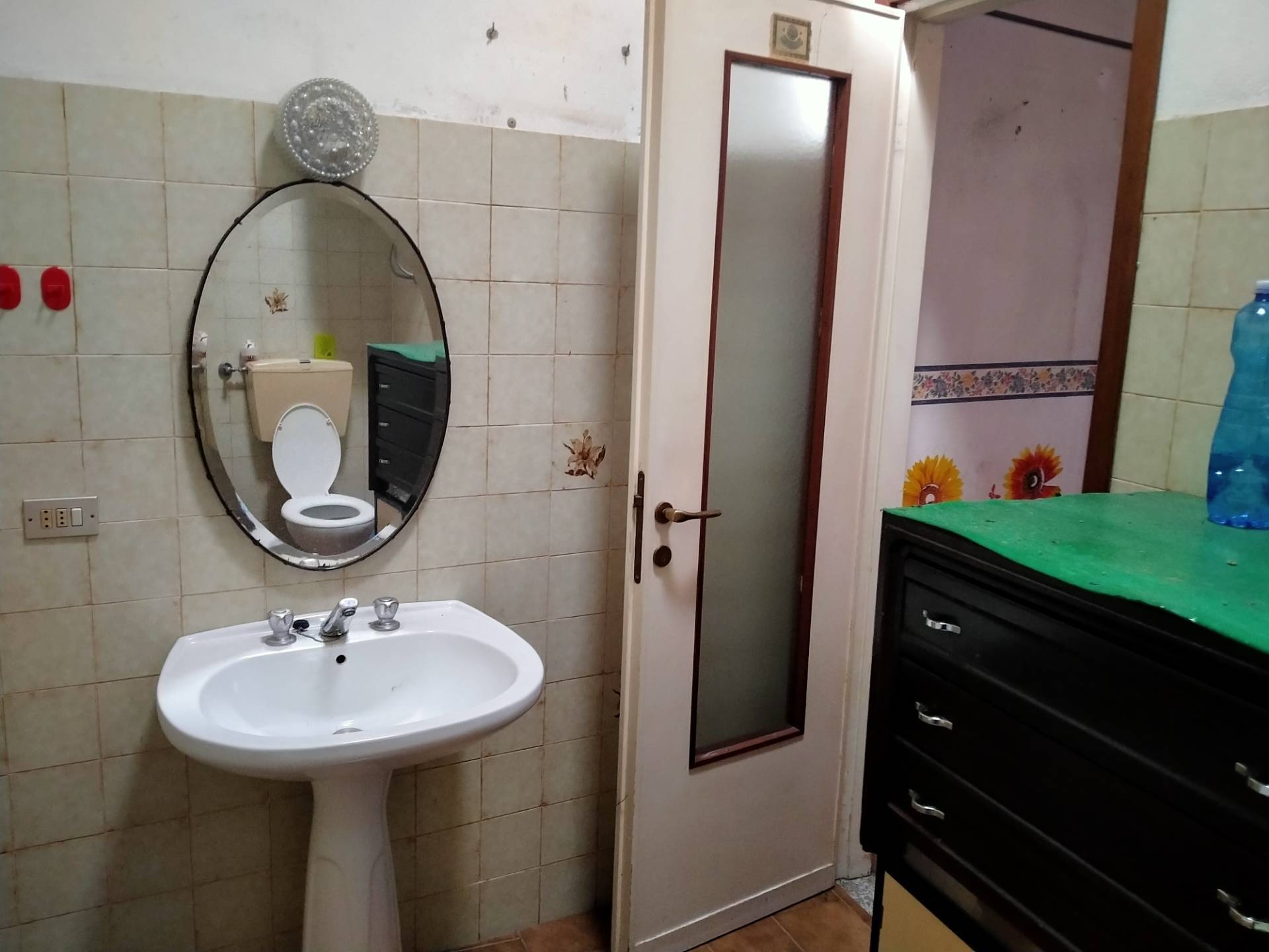 due locali in vendita a Azzio