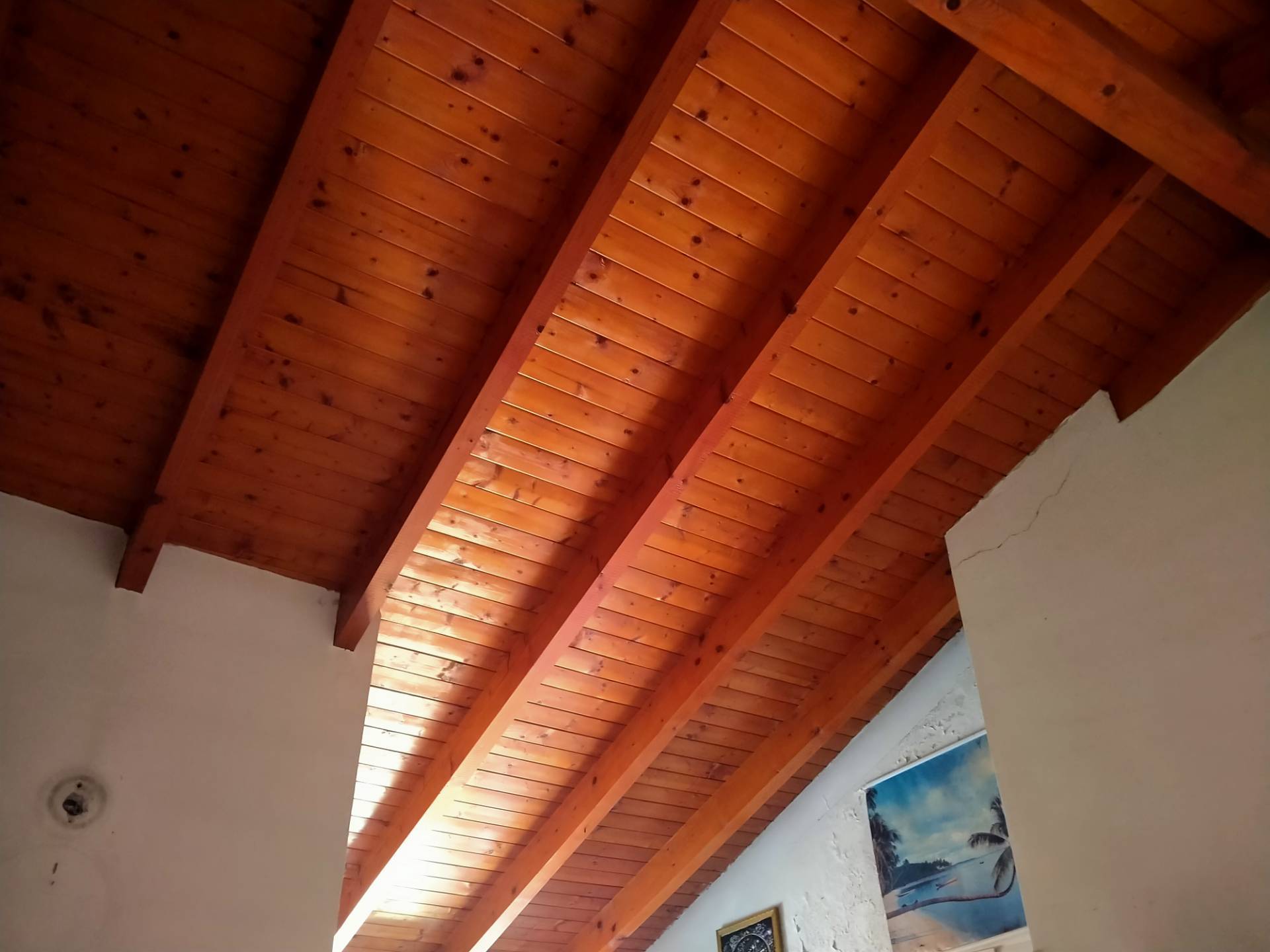 due locali in vendita a Azzio