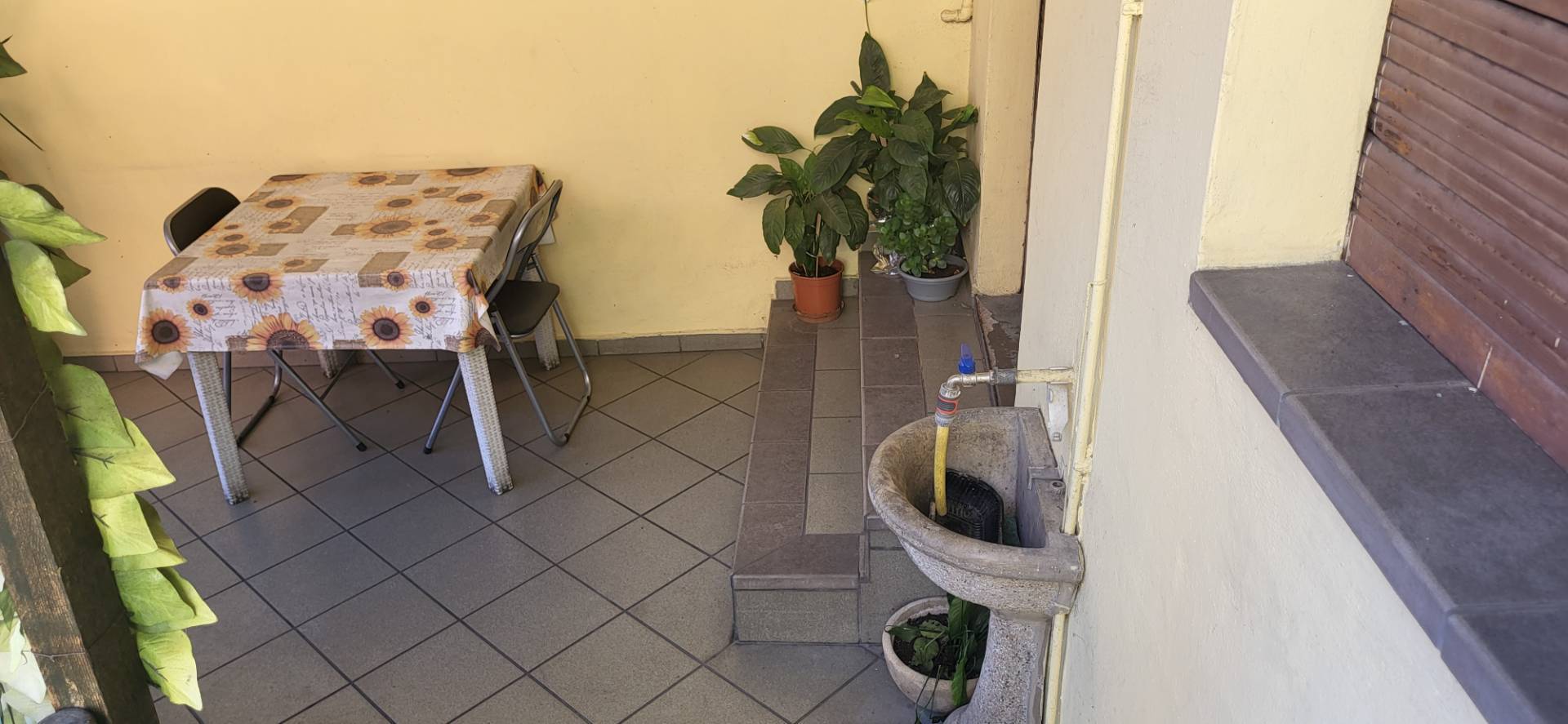 Locale commerciale in vendita a Arsago Seprio