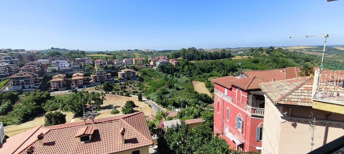 Quadrilocale in affitto a Monterotondo