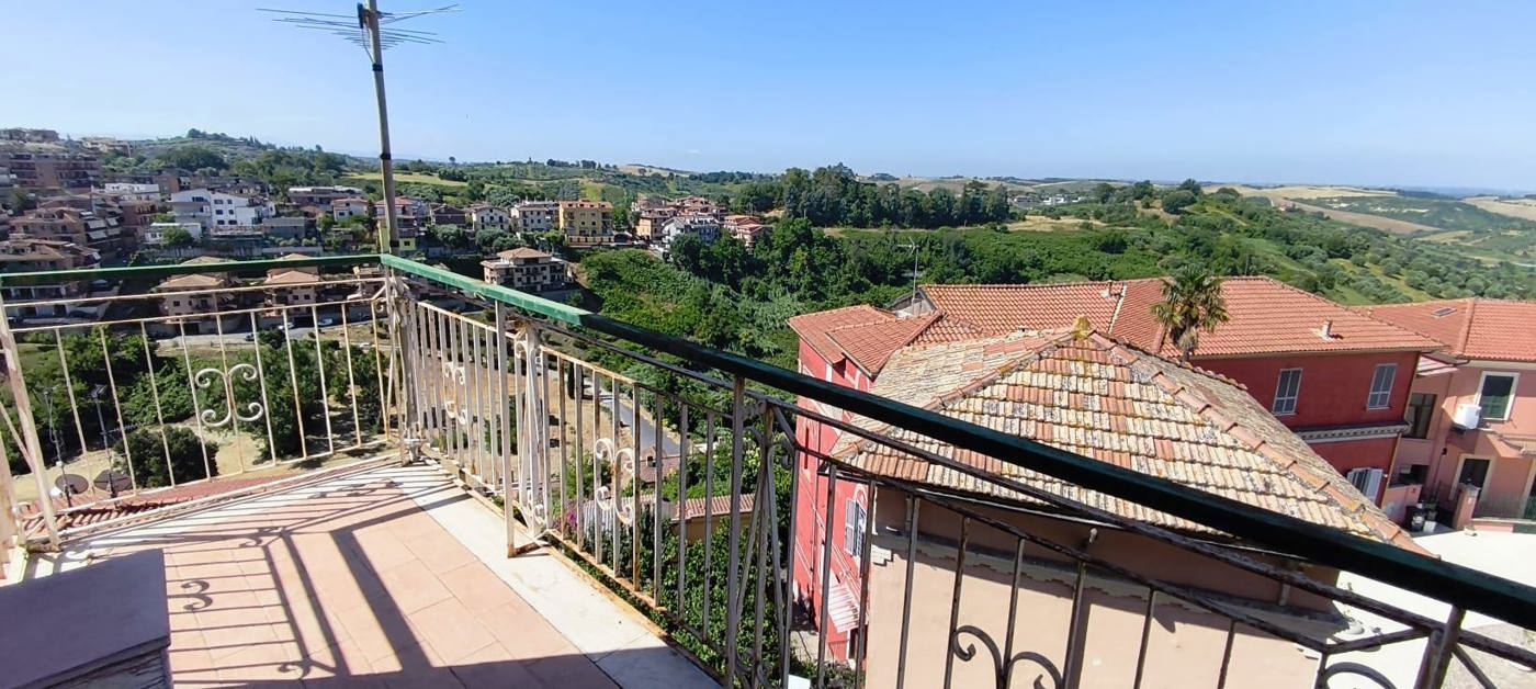 Quadrilocale in affitto a Monterotondo