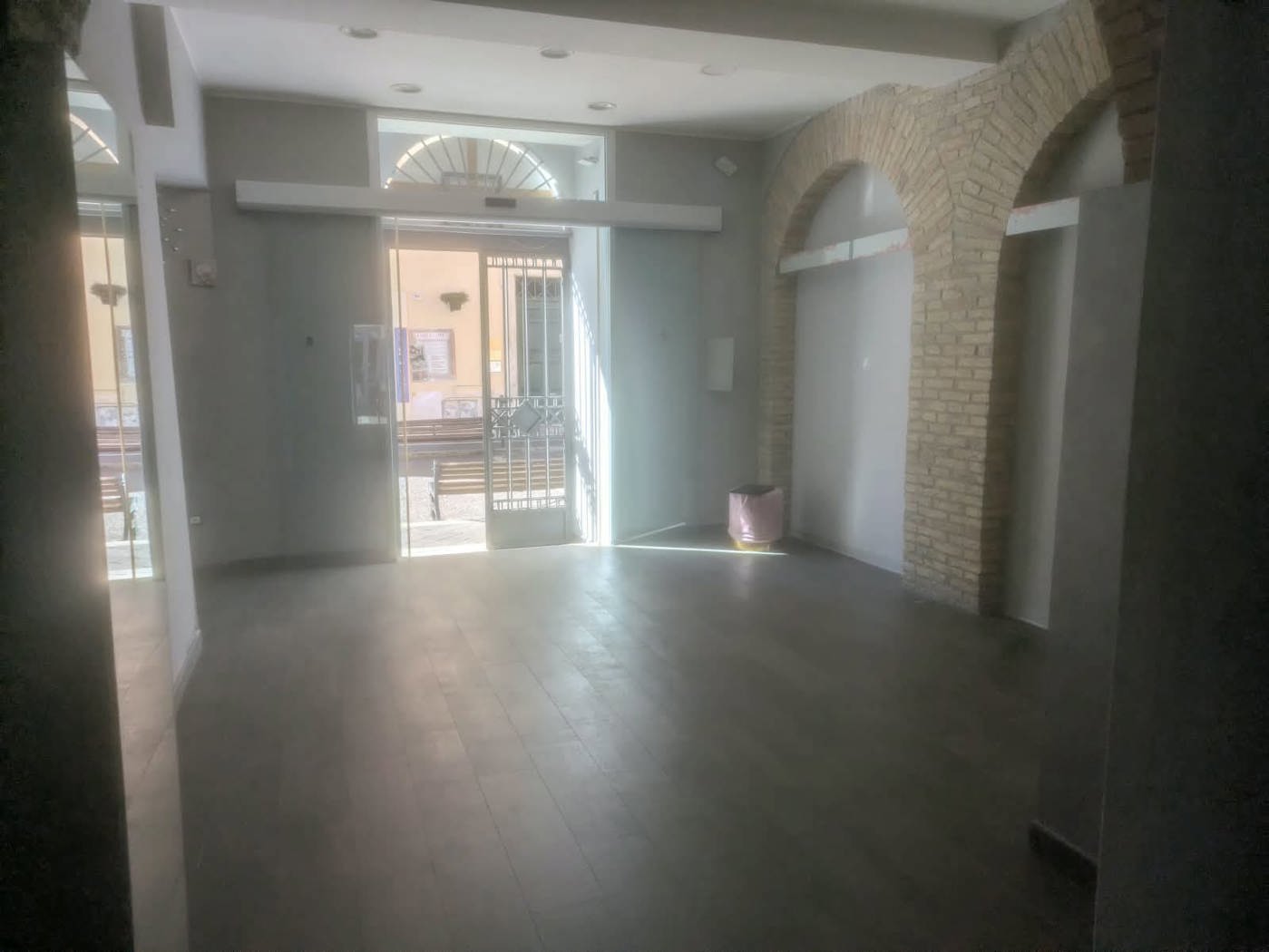 Negozio ristrutturato a Monterotondo