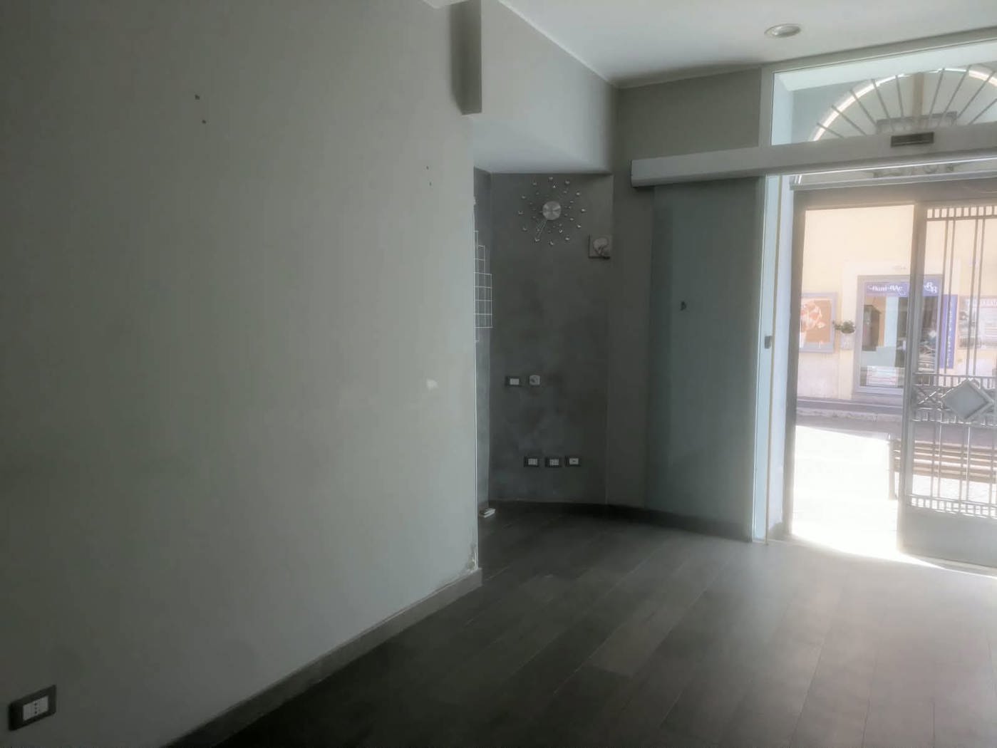 Negozio ristrutturato a Monterotondo