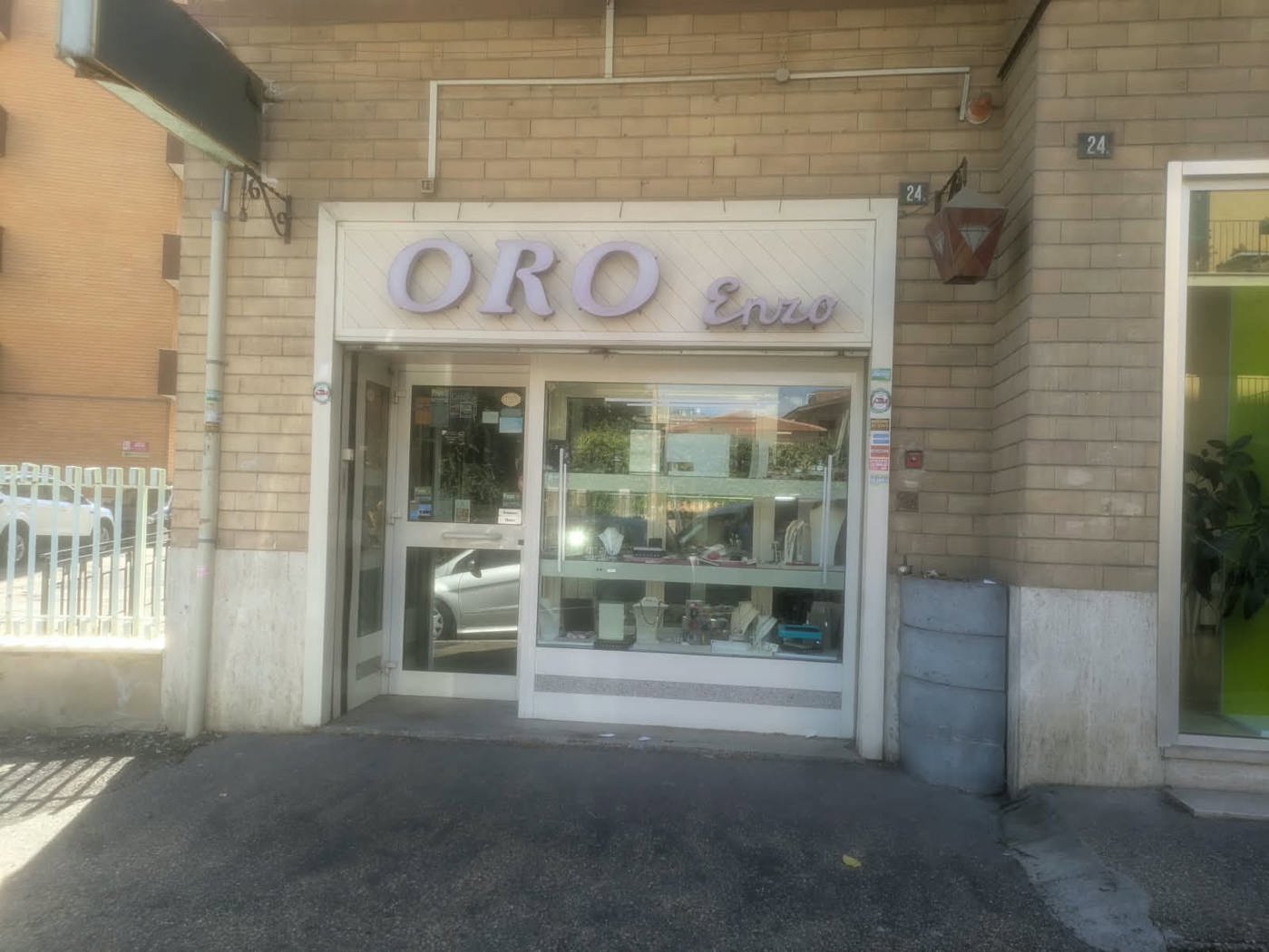 Negozio in vendita a Monterotondo
