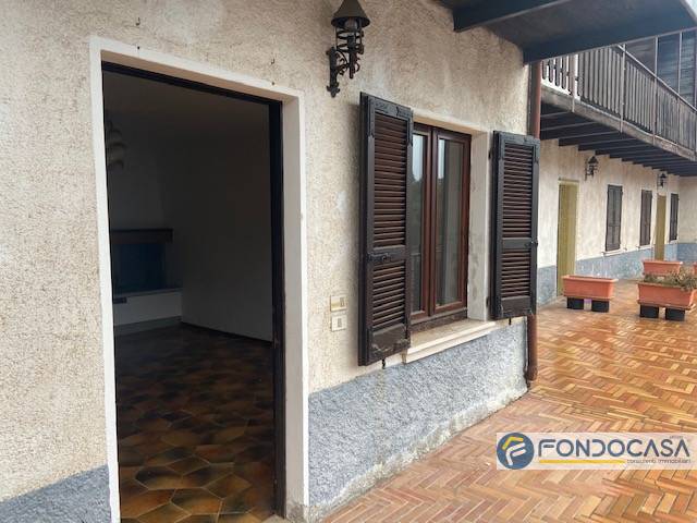 Appartamento in vendita a Capovalle