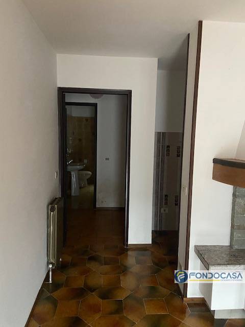 Appartamento in vendita a Capovalle