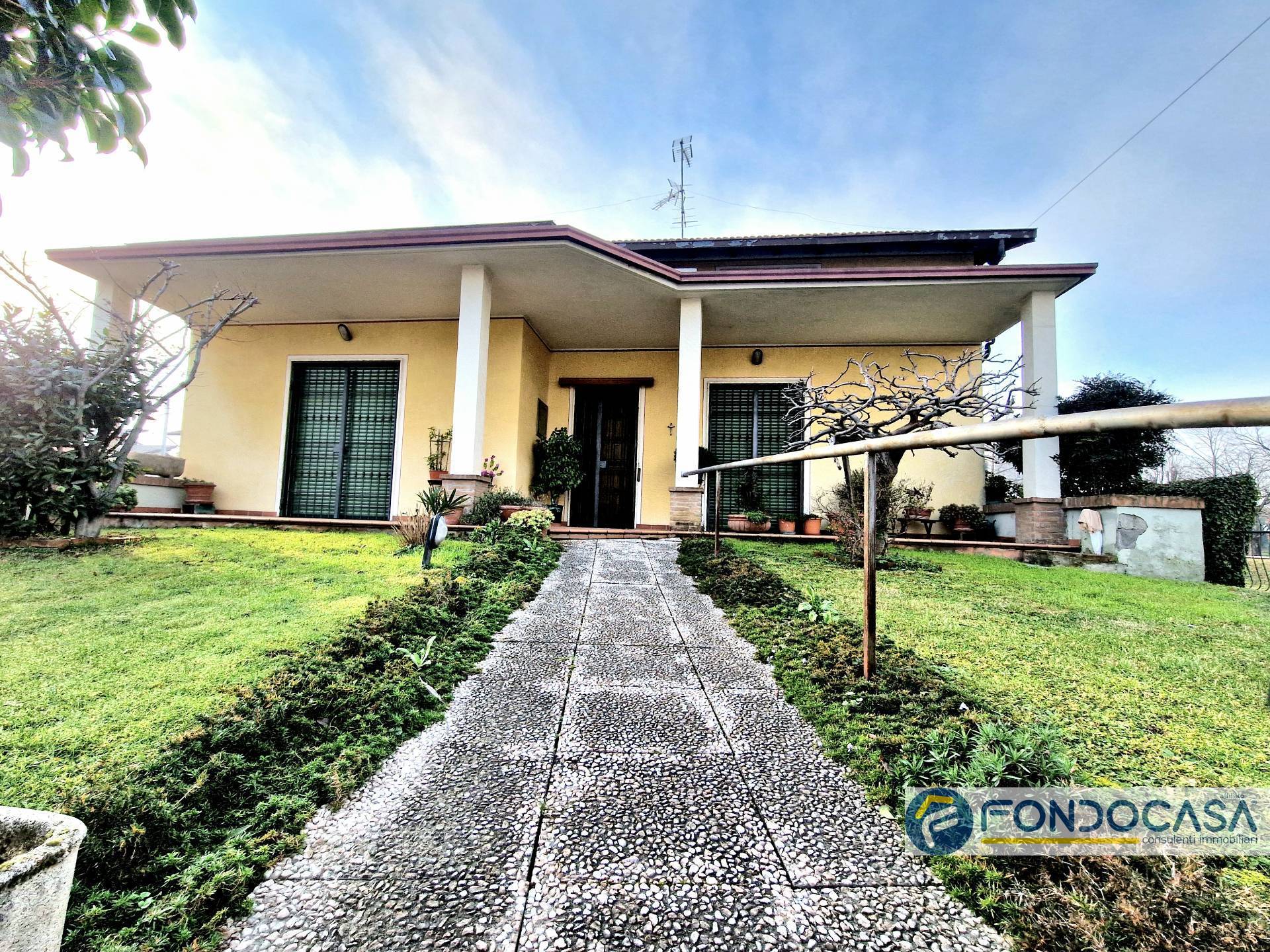 Villa in vendita a Travagliato