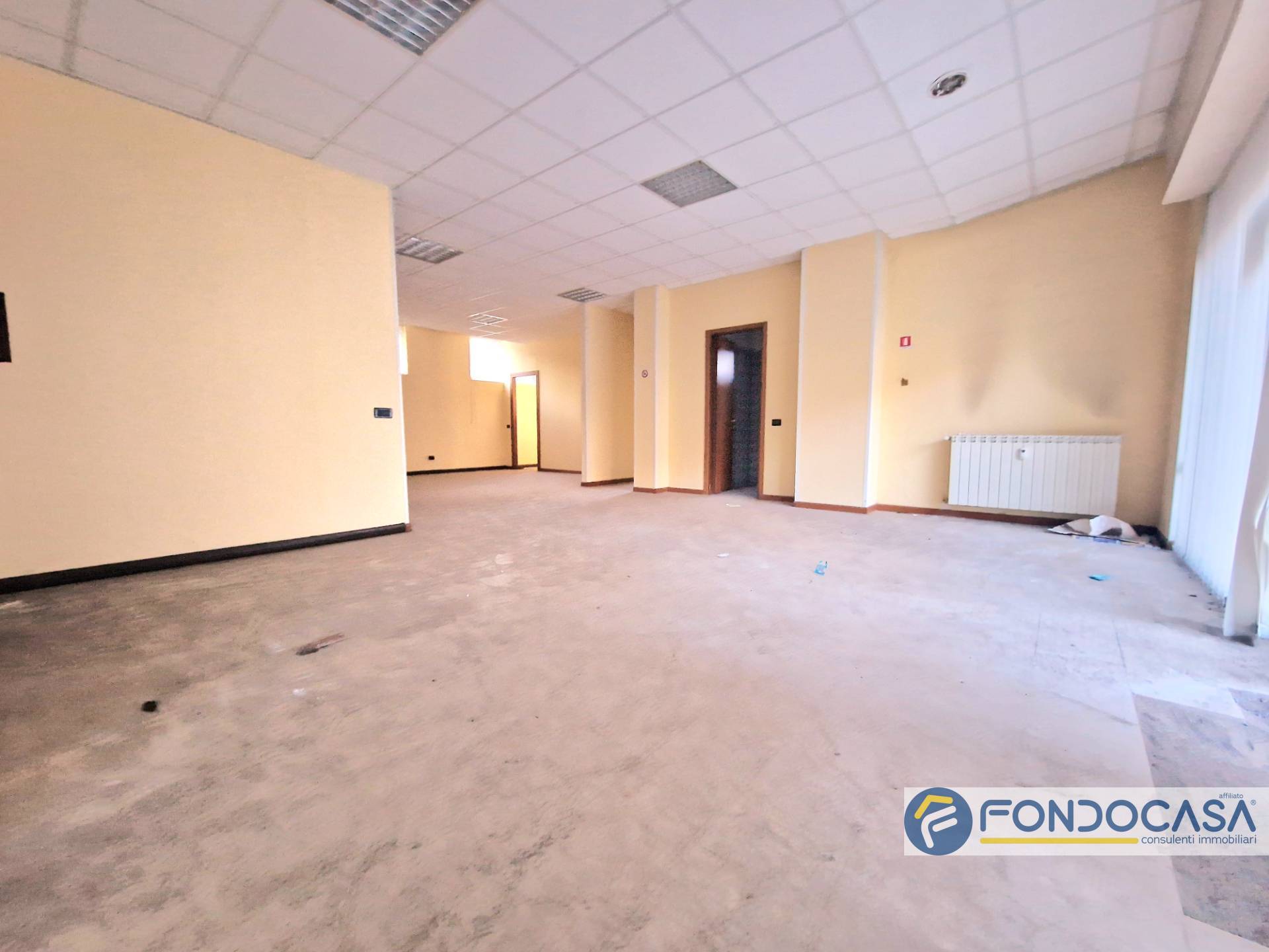 Locale commerciale in vendita a Villa Carcina