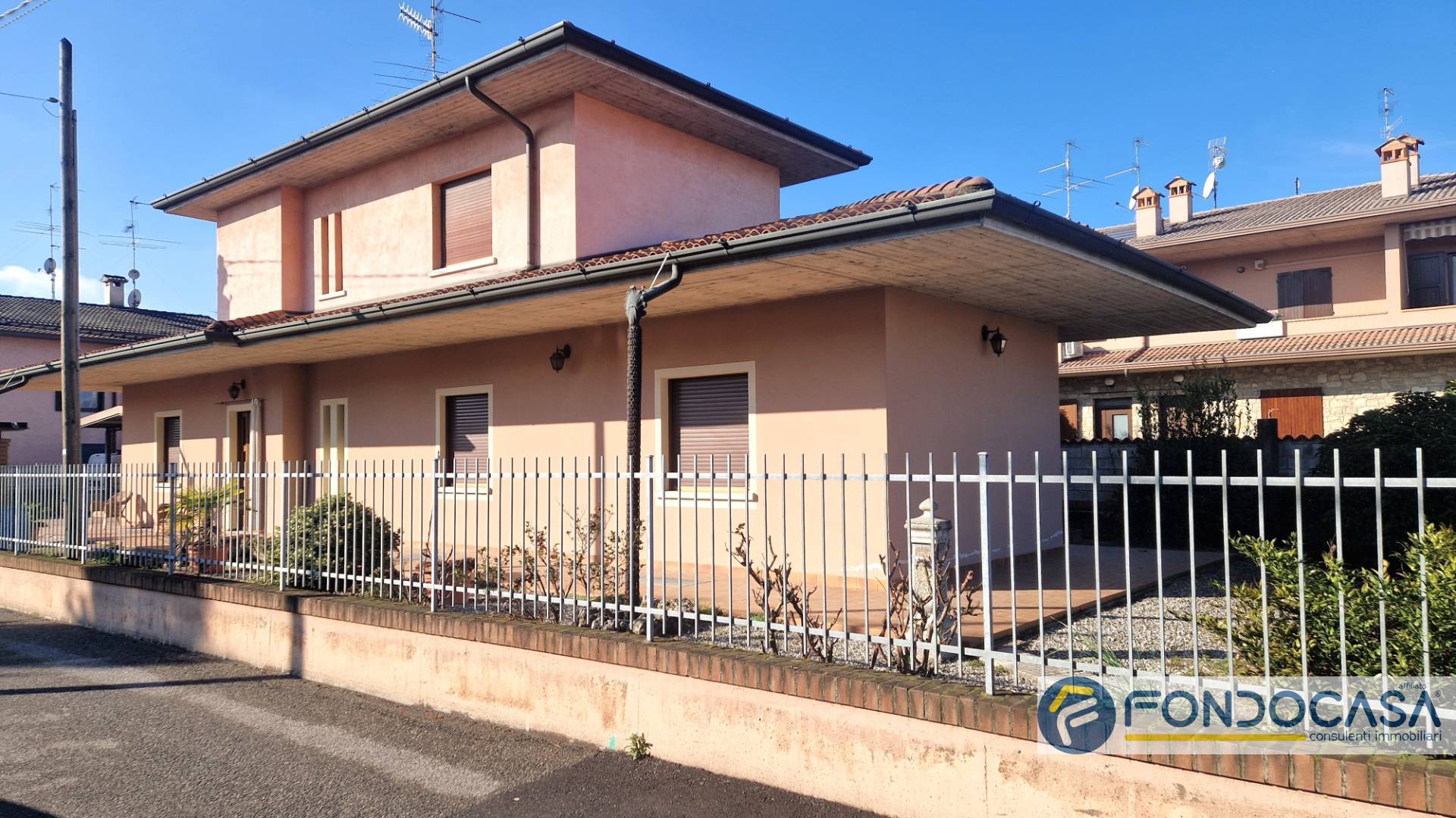 Villa in vendita a Ospitaletto