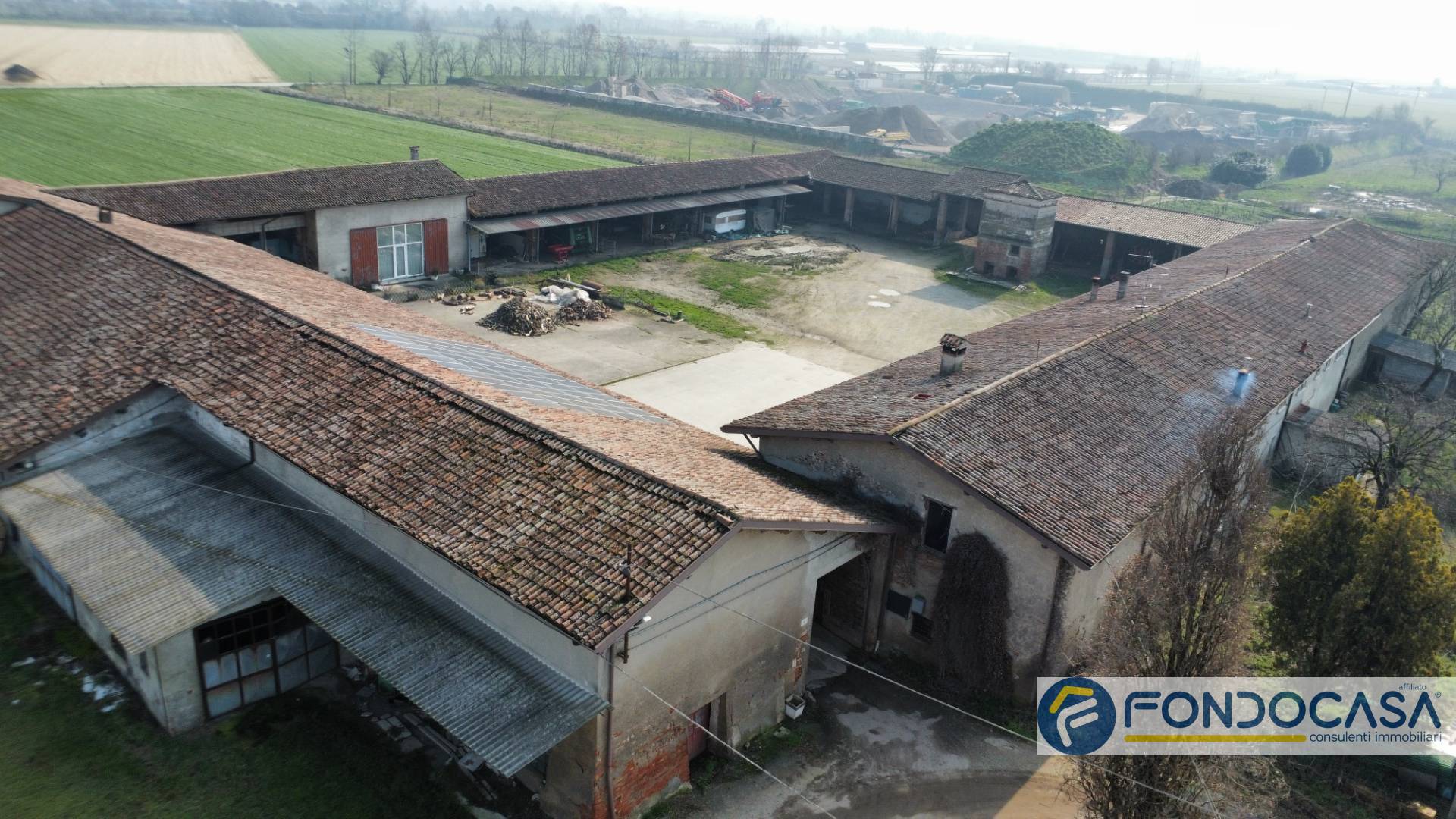 Casale di campagna in vendita a Castegnato