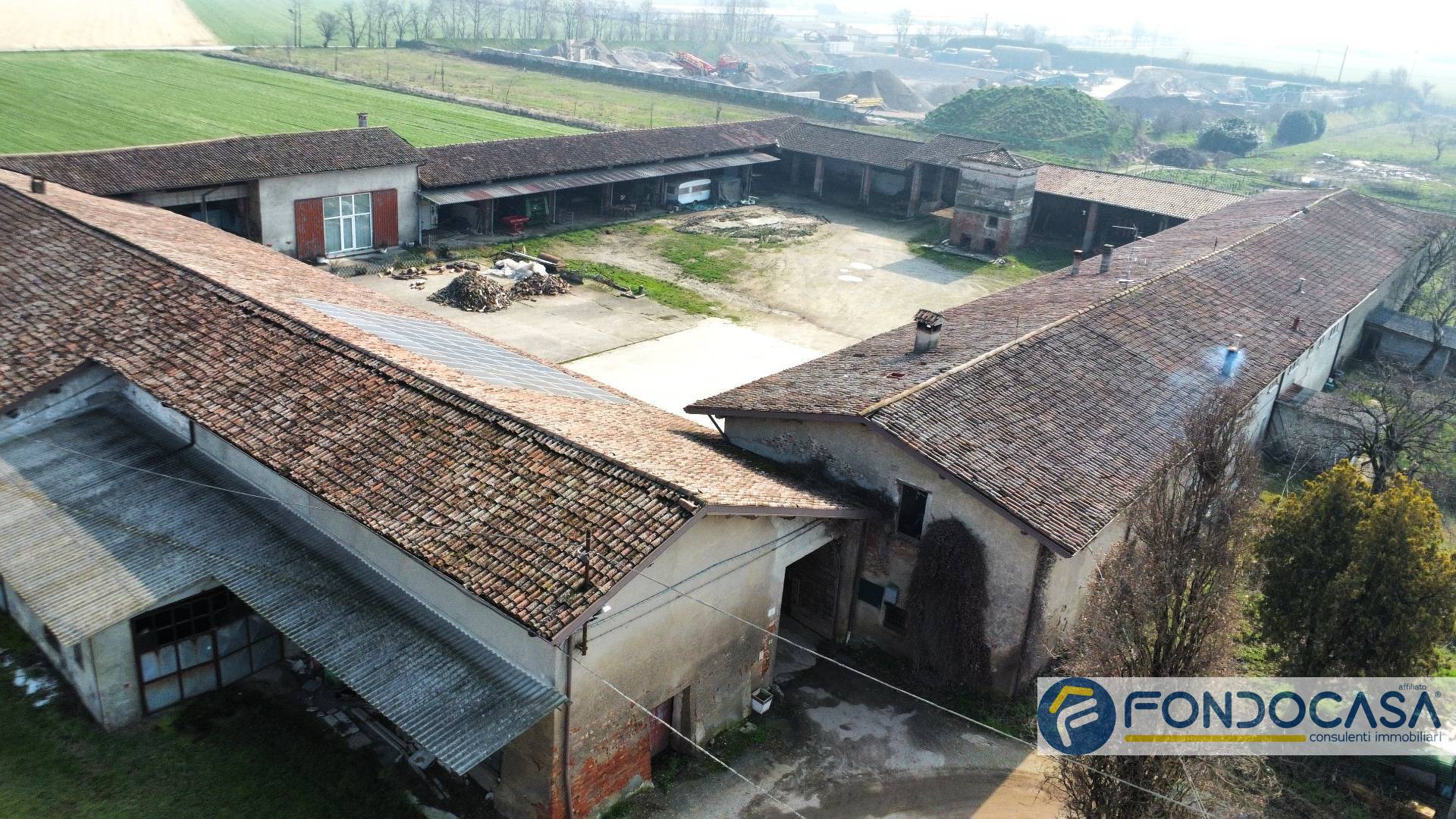 Casale di campagna in vendita a Castegnato