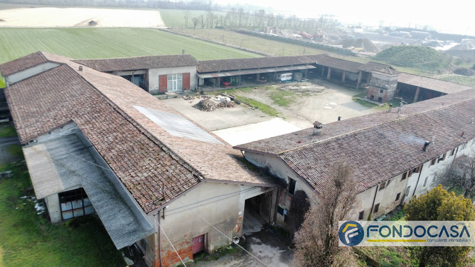 Casale di campagna in vendita a Castegnato