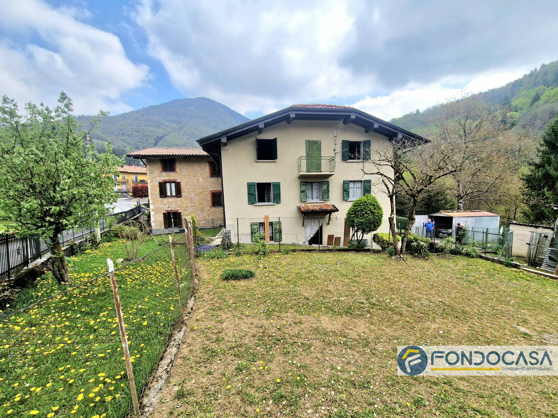 Casa indipendente in vendita a Algua