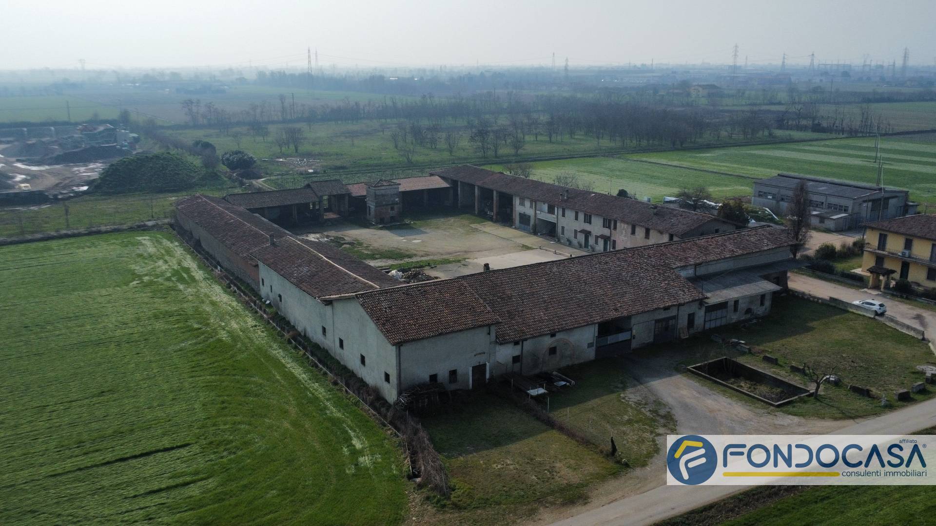 Casale di campagna in vendita a Travagliato
